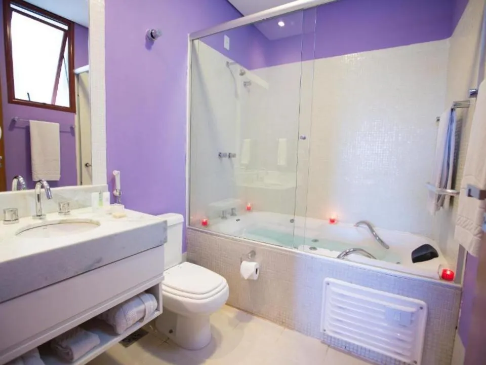 Standard Triple Suite in Ramada by Wyndham Furnaspark