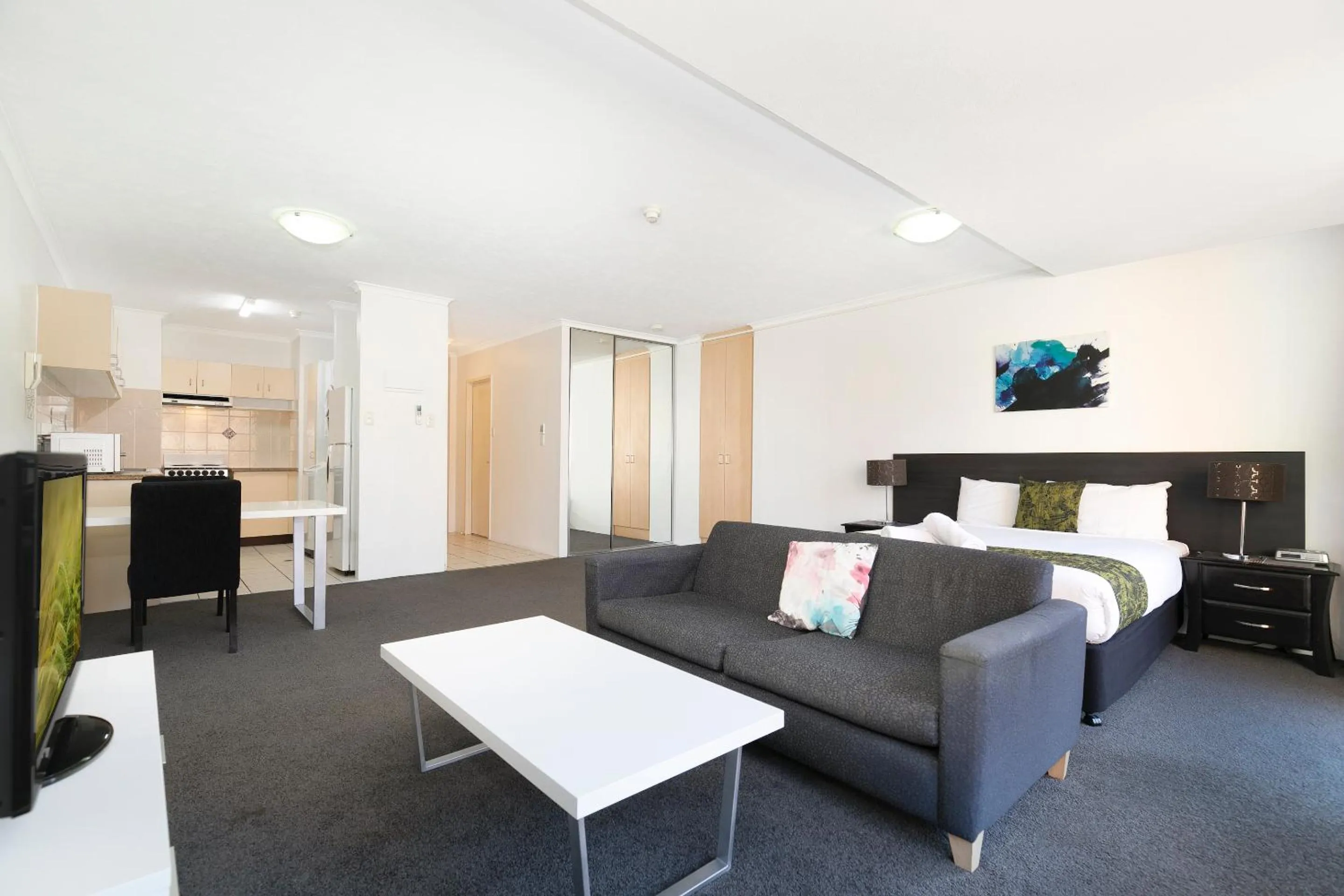 Studio in The Astor Apartments