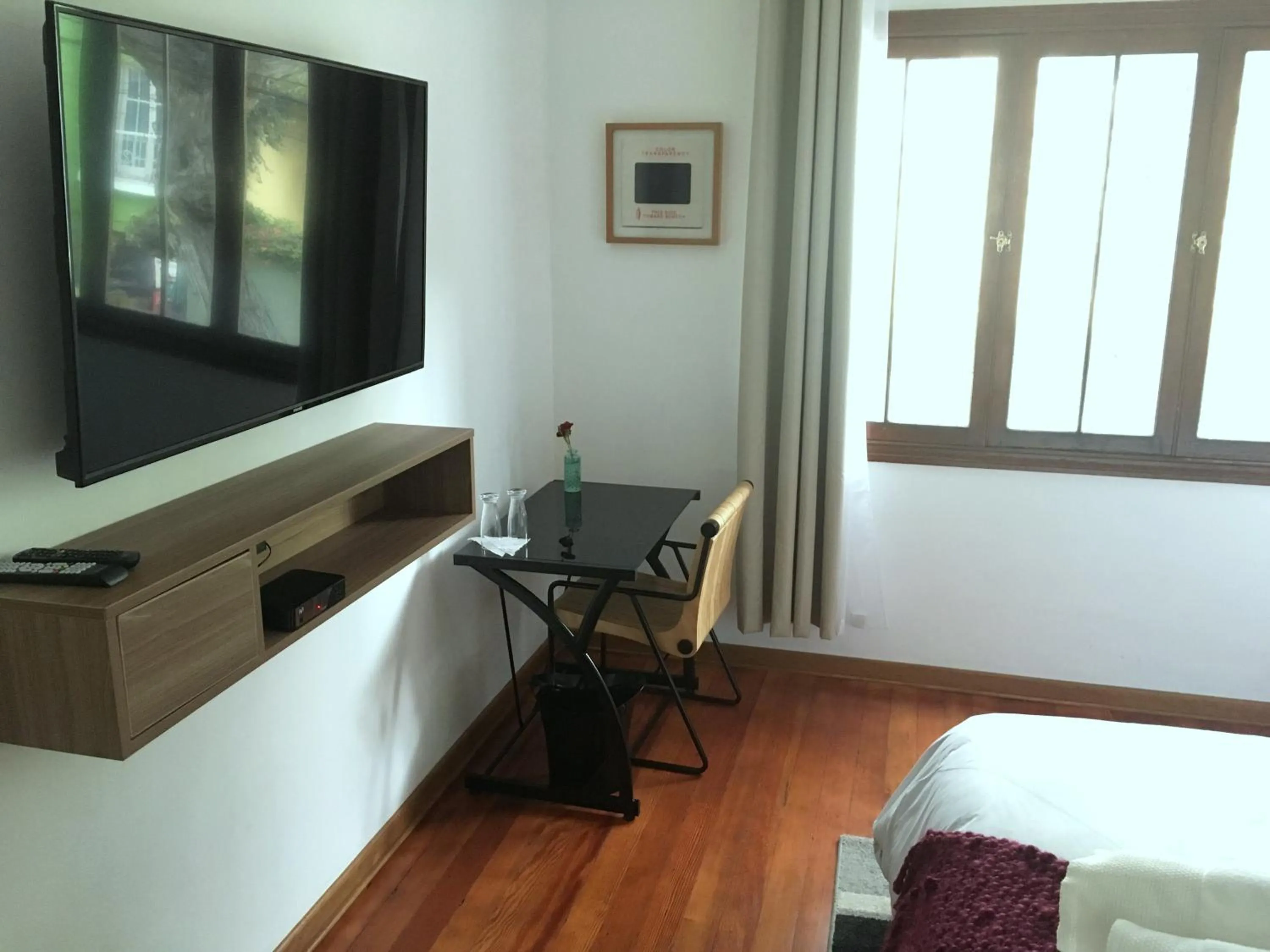 Deluxe Single Room in Belma Boutique Bed and Breakfast