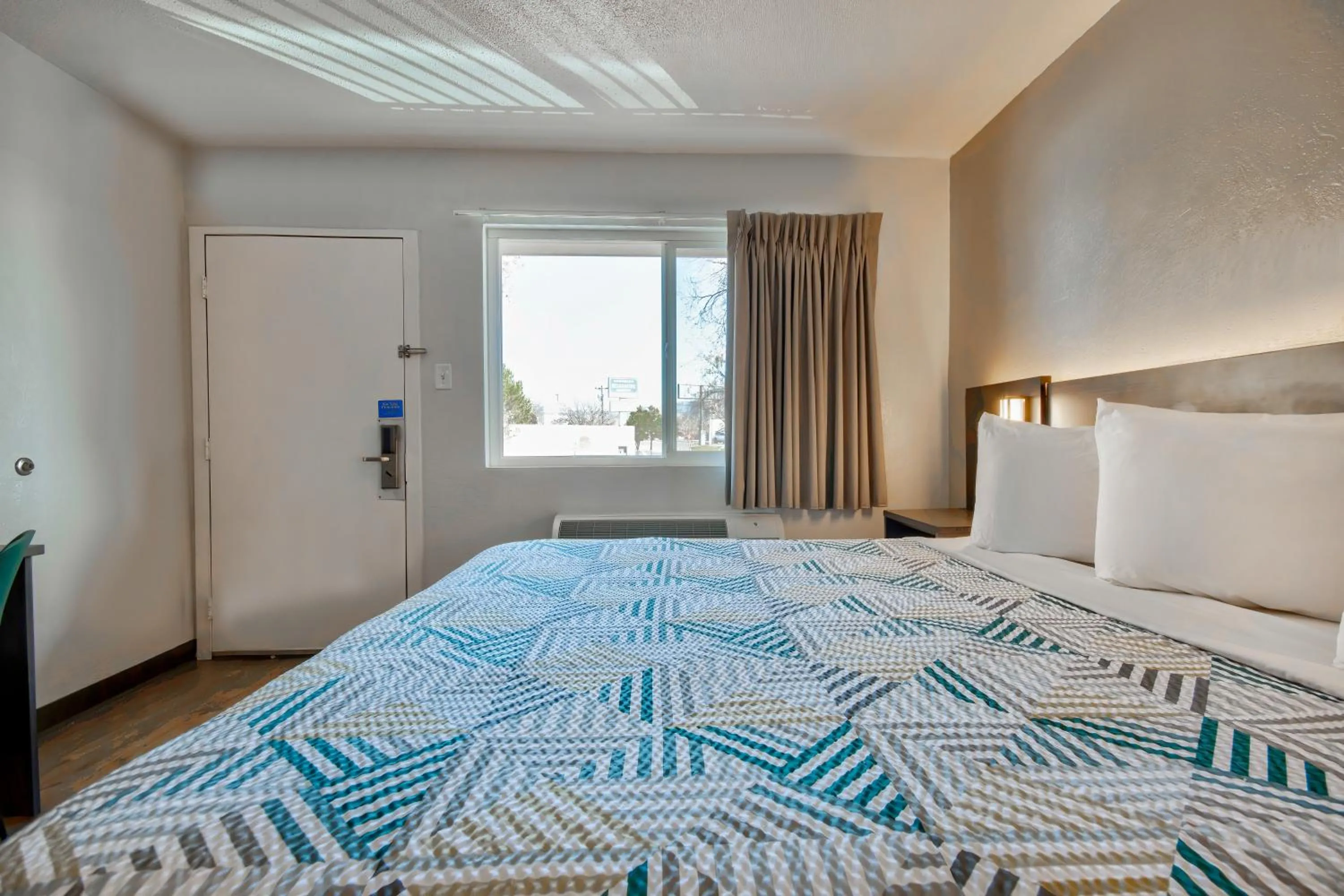 King Room - Smoking  in Motel 6 Santa Fe