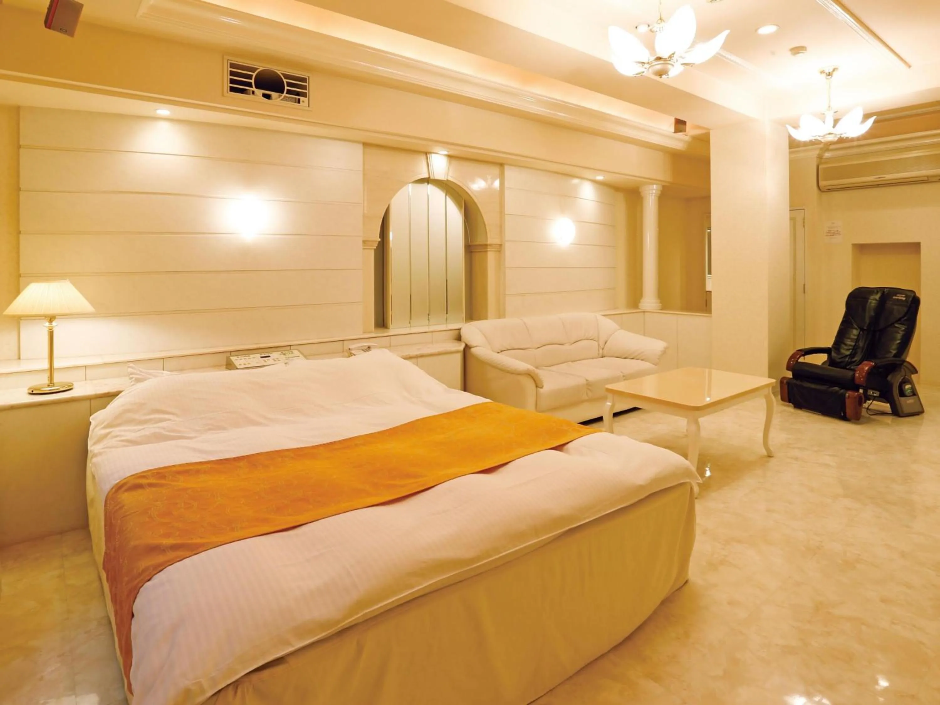 Standard King Room in Hotel Fine Garden Juso