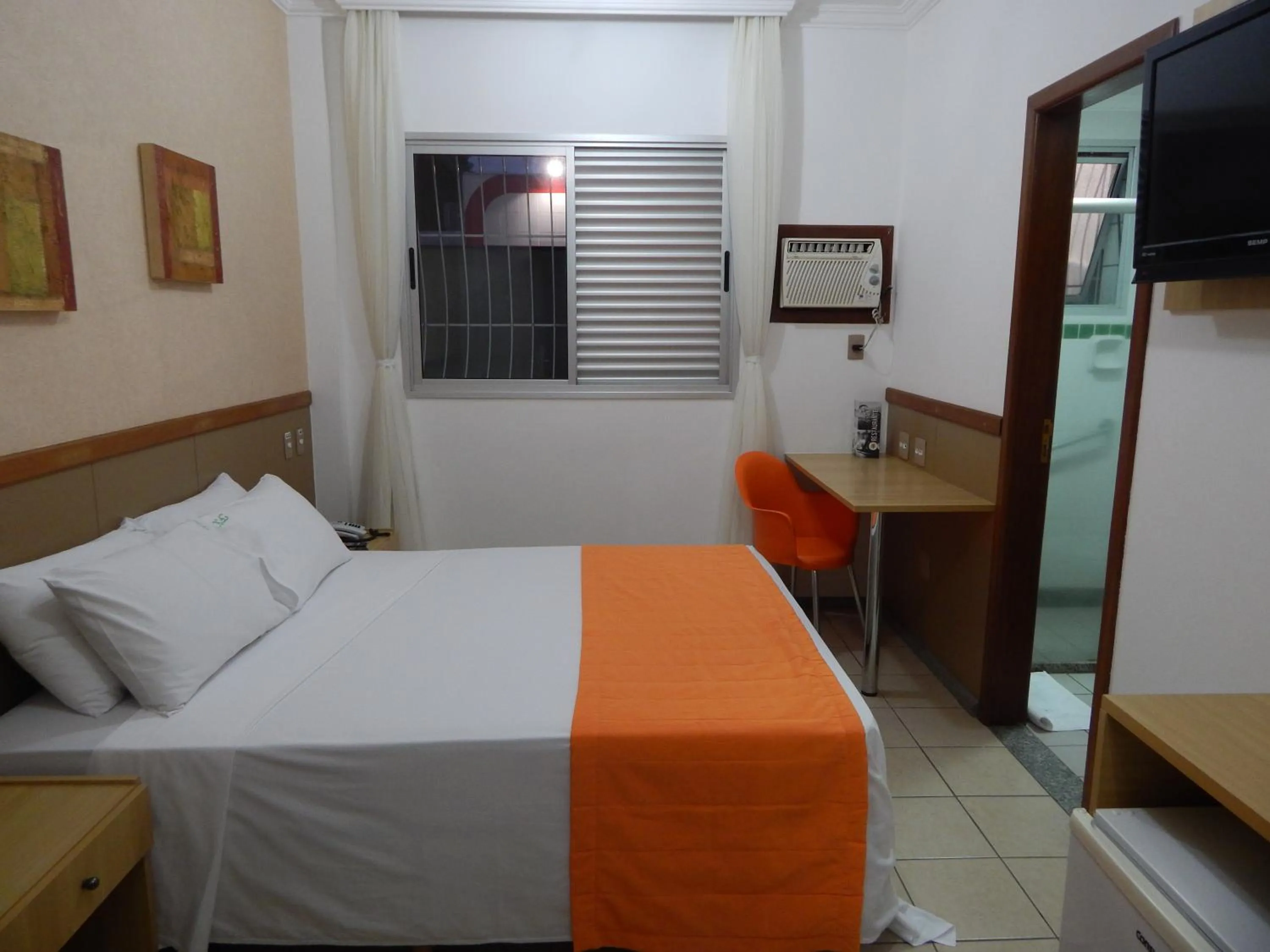 Double Room in Frimas Hotel