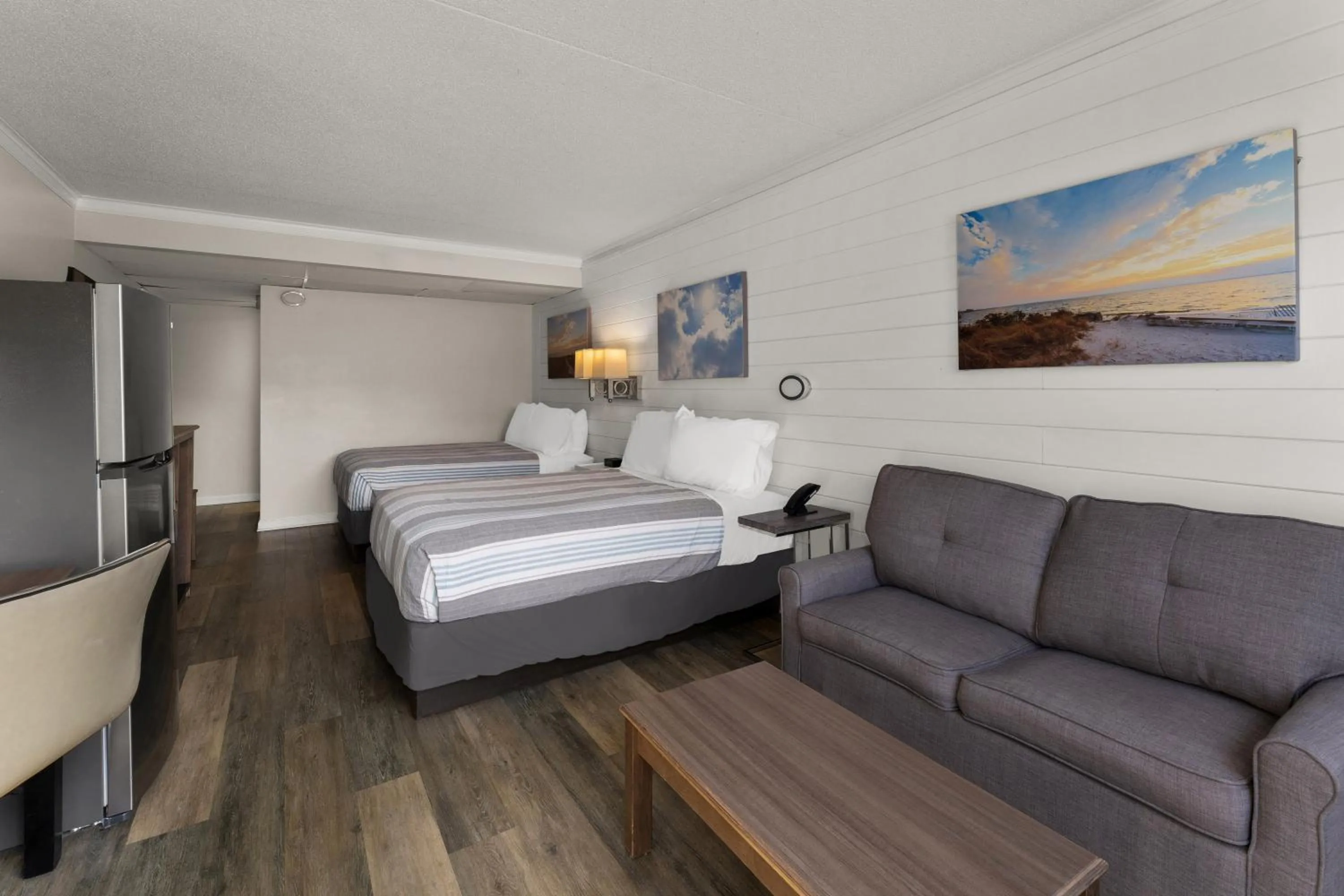 Deluxe Double Room with Extra Bed in Atlantic Oceanside Dewey