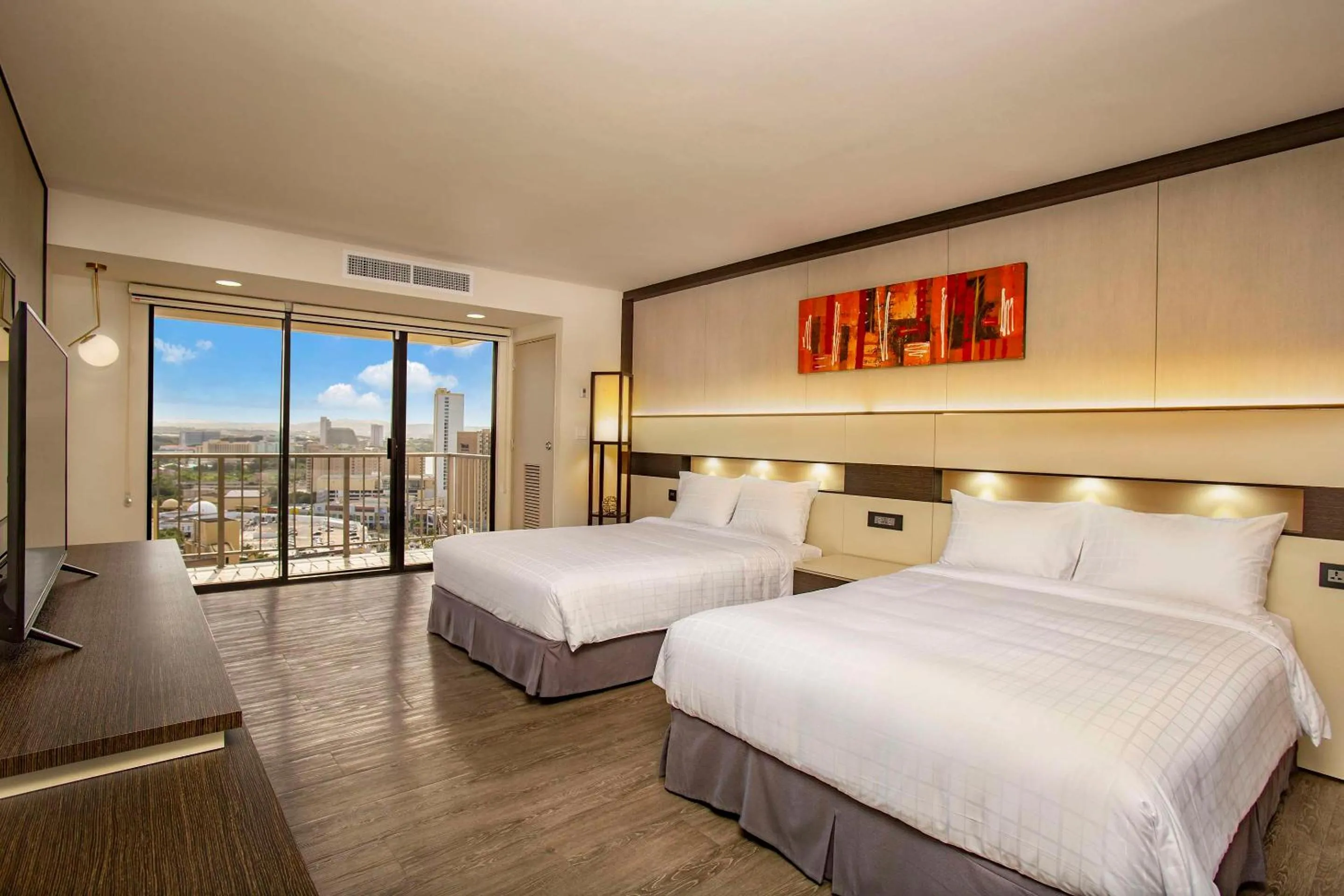 Deluxe Twin Room in The Bayview Hotel Guam