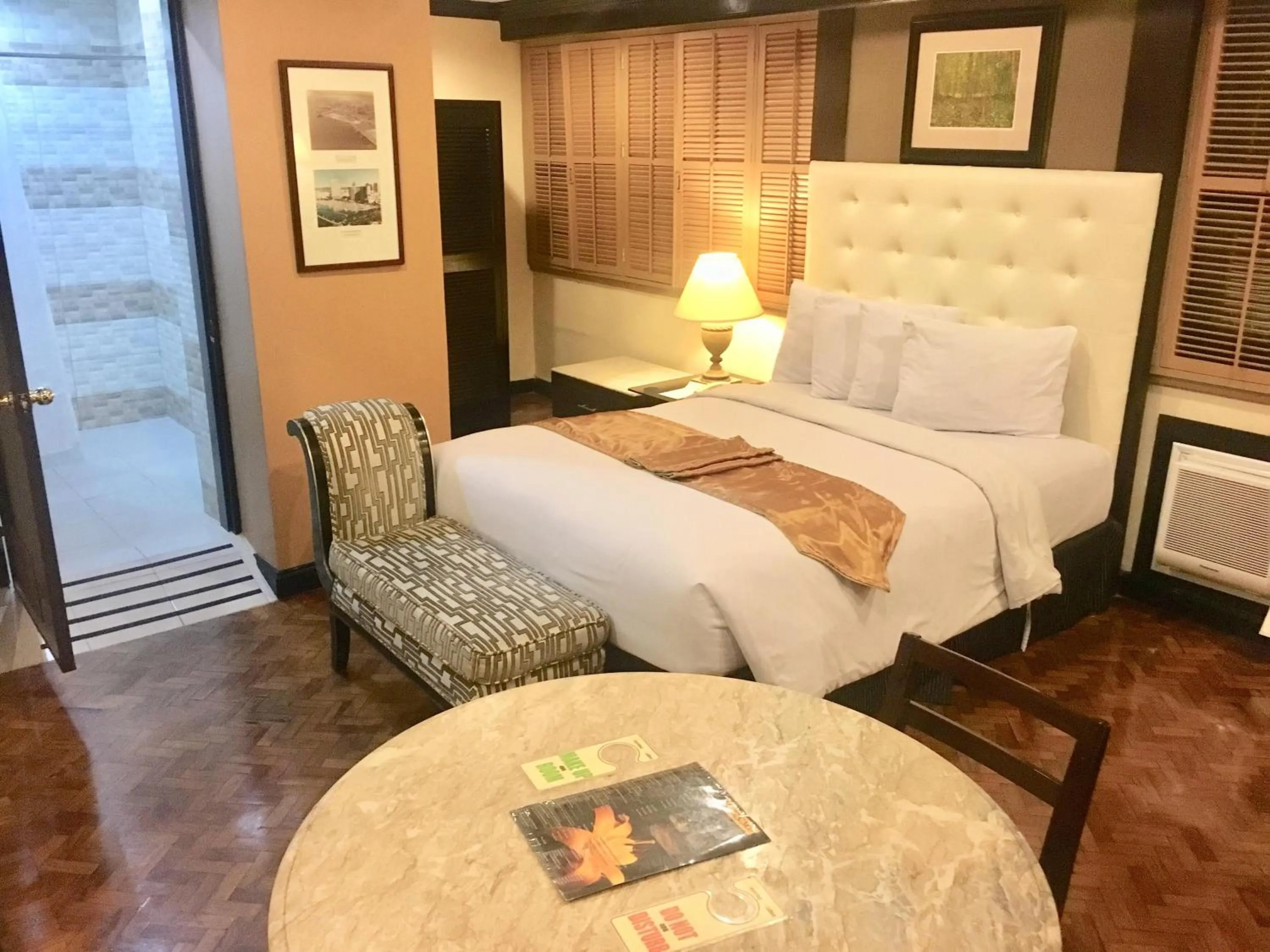 Deluxe Double or Twin Room in Lourdes Suites