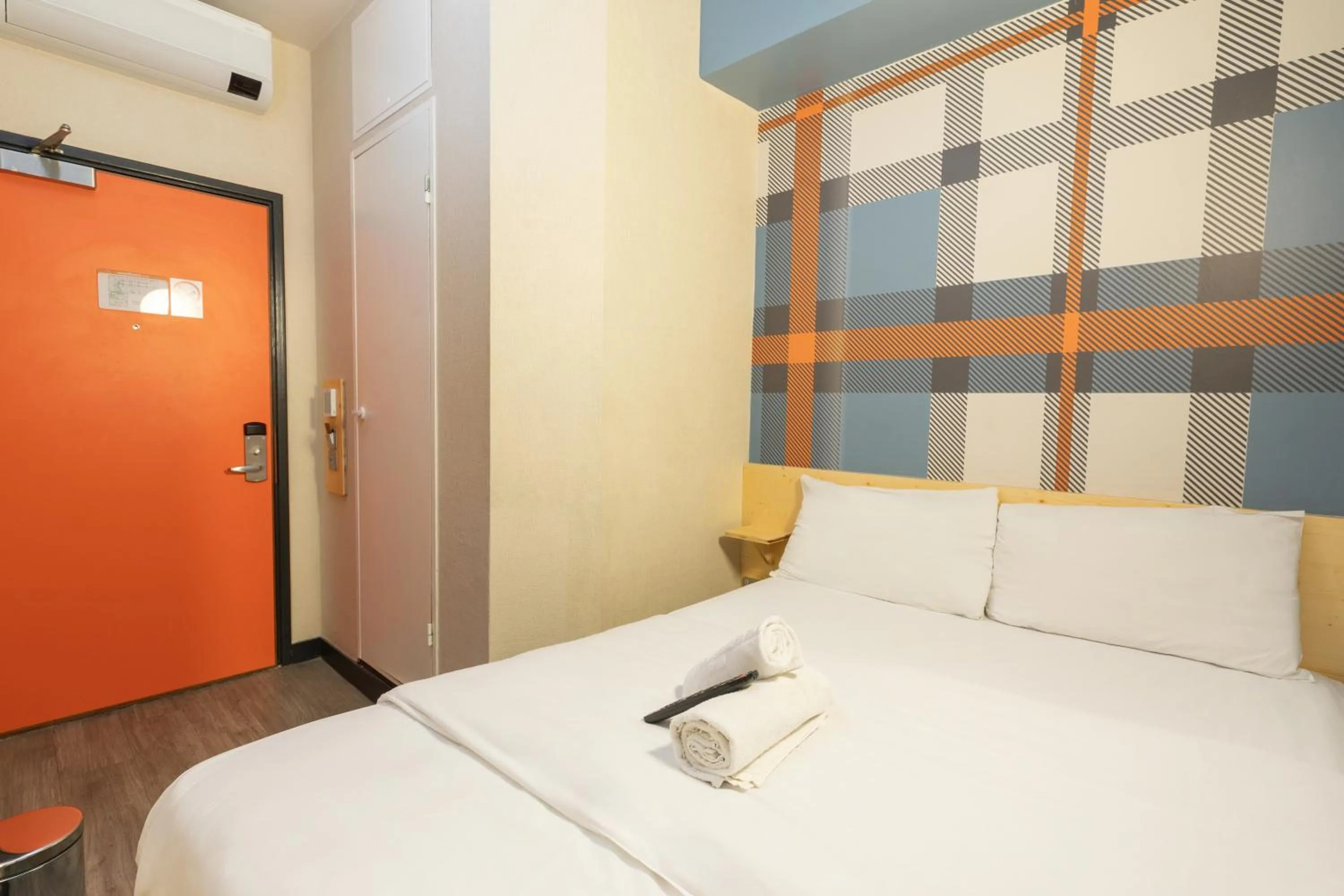 Double Room without Window in easyHotel Glasgow City