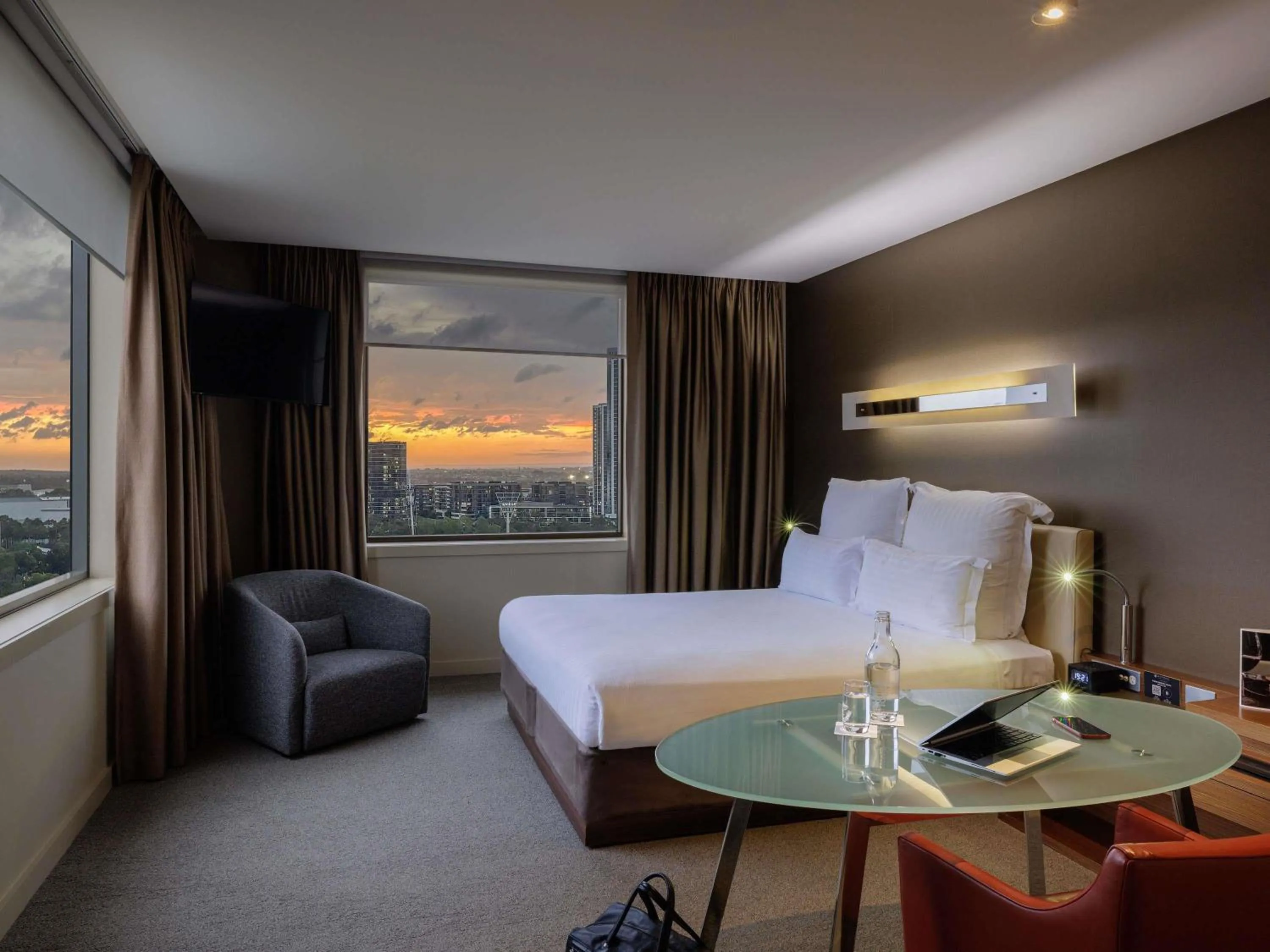 Executive King Room - Lounge Access in Pullman Sydney Olympic Park
