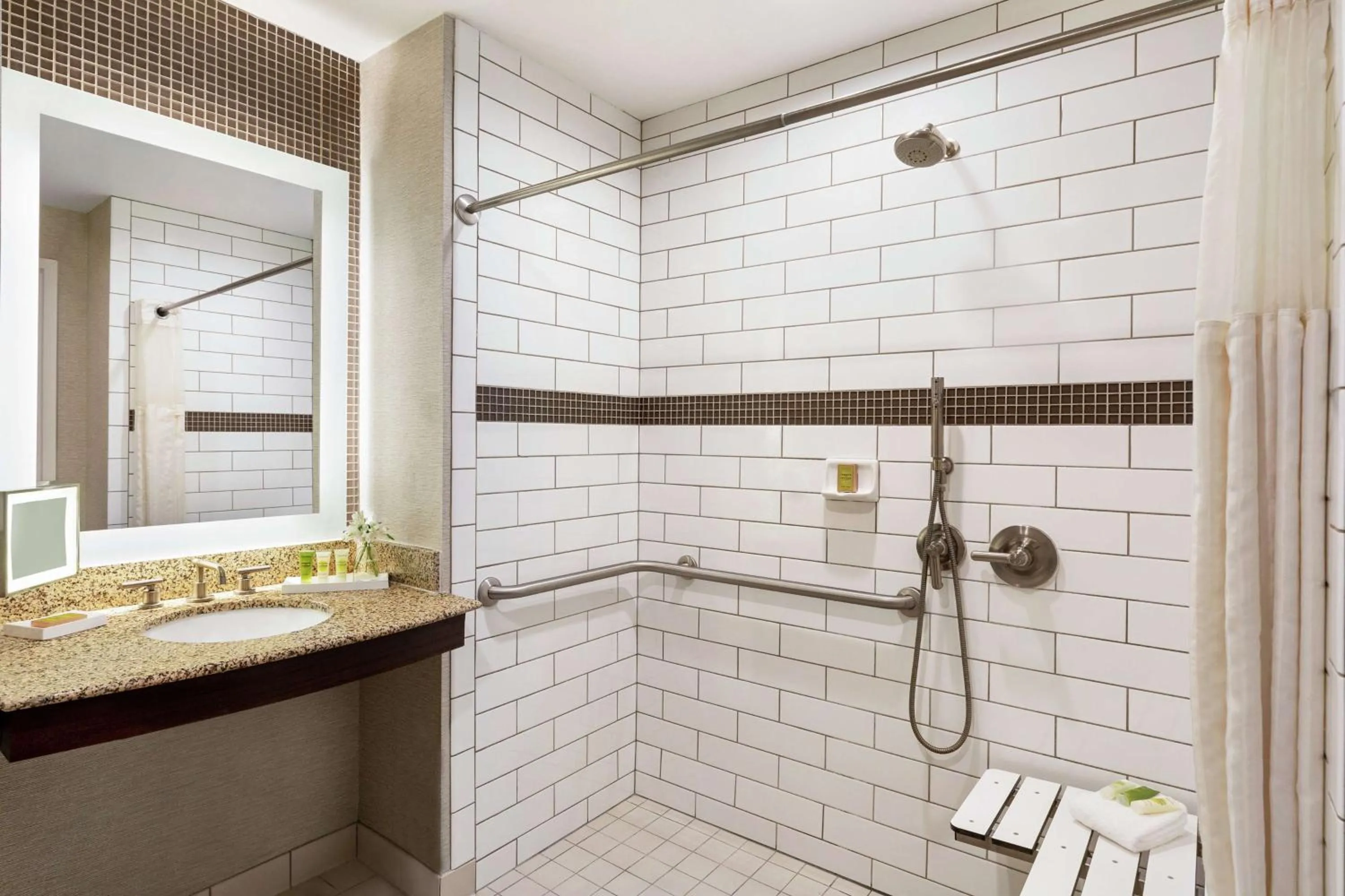 Queen Room with Two Queen Beds and Bath Tub - Mobility and Hearing Access in Cape Rey Carlsbad Beach, A Hilton Resort & Spa