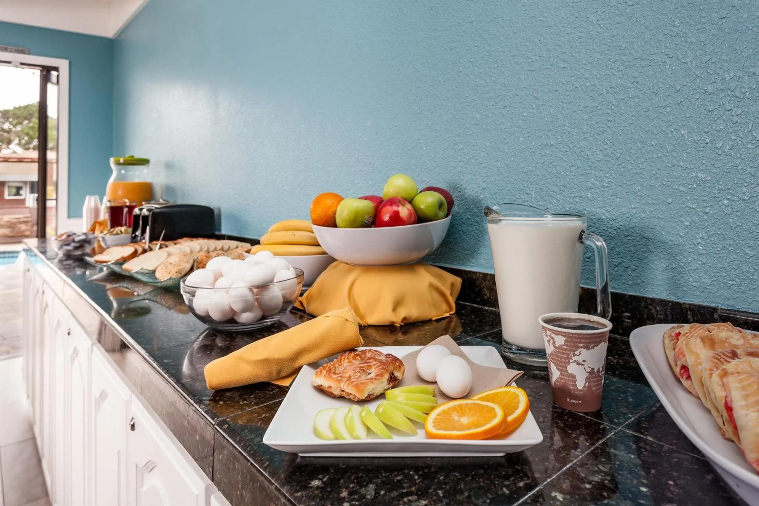 Standard King Room in Lighthouse Lodge & Cottages
