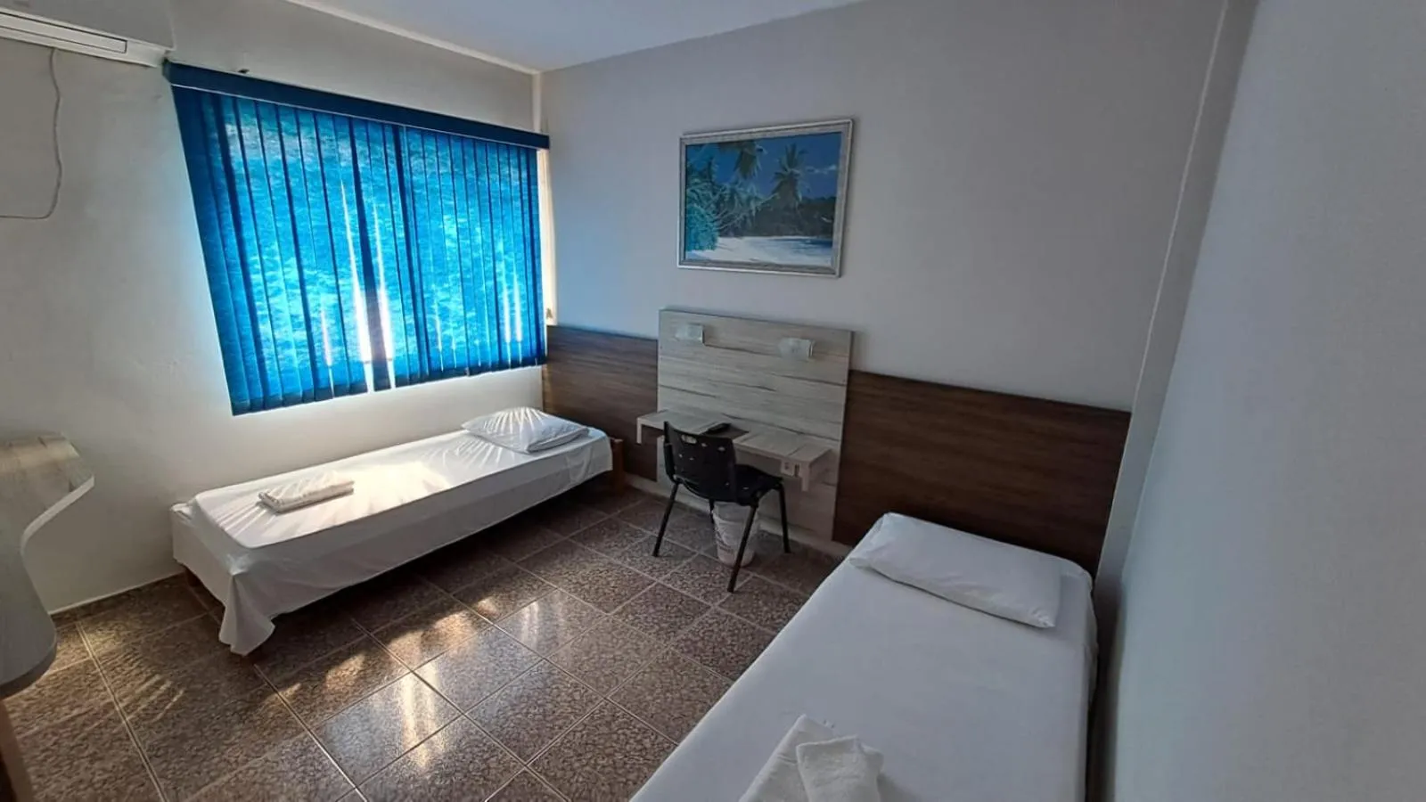 Twin Room in Hotel Blue Star II