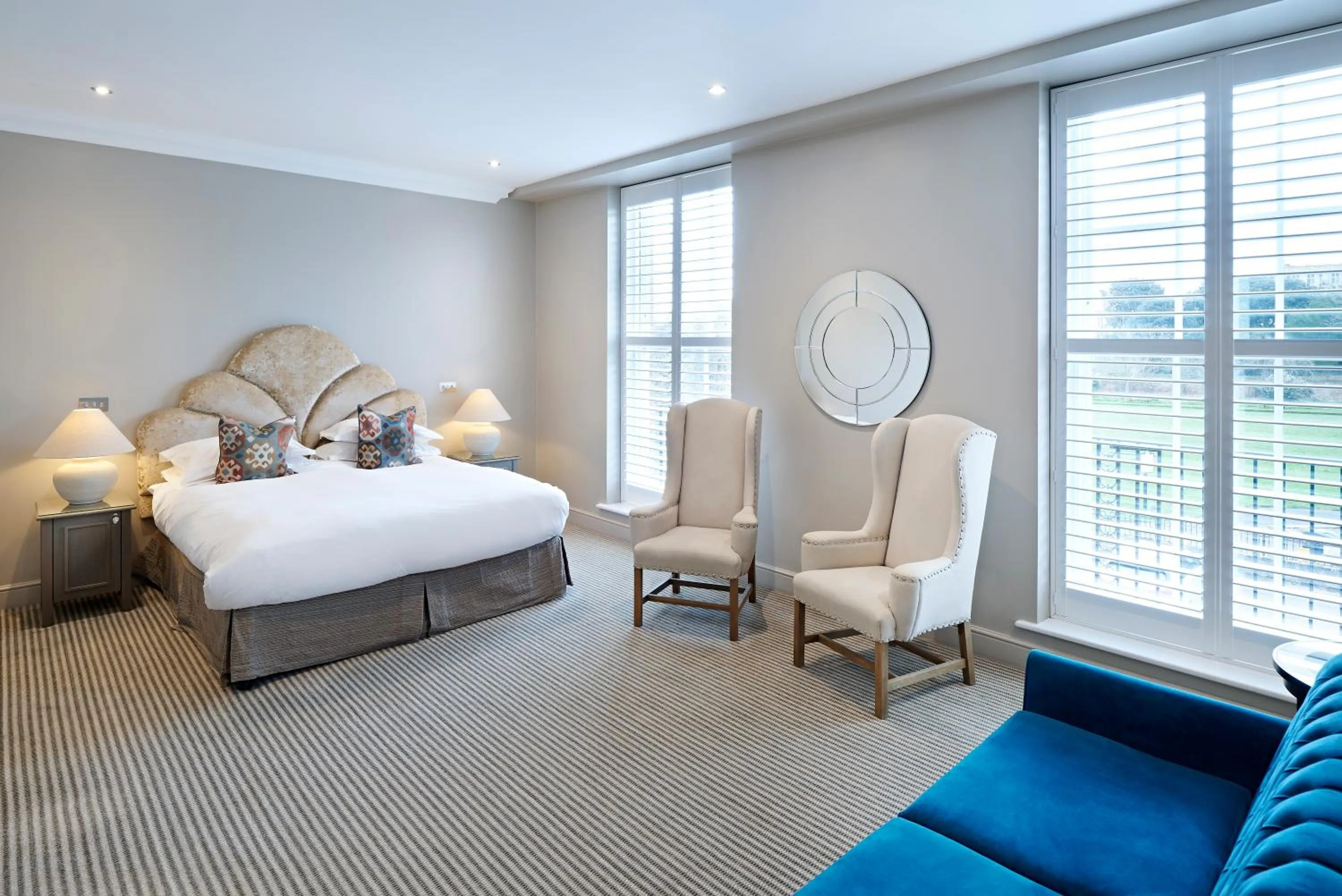 King Room with Sofa Bed and View - Non-Smoking in The Kings Arms