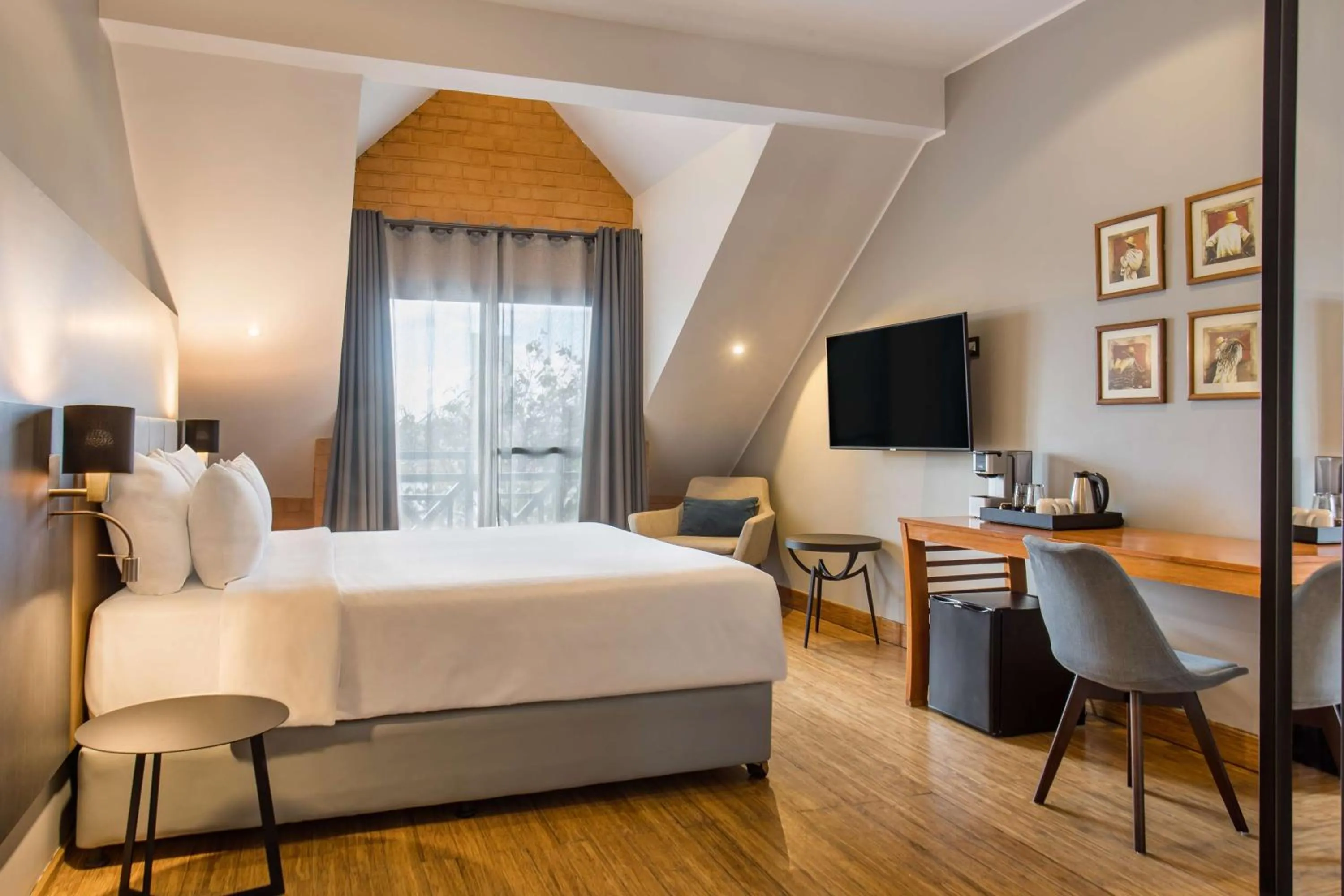 Premium Room in Radisson Hotel Tamboho Waterfront Antananarivo