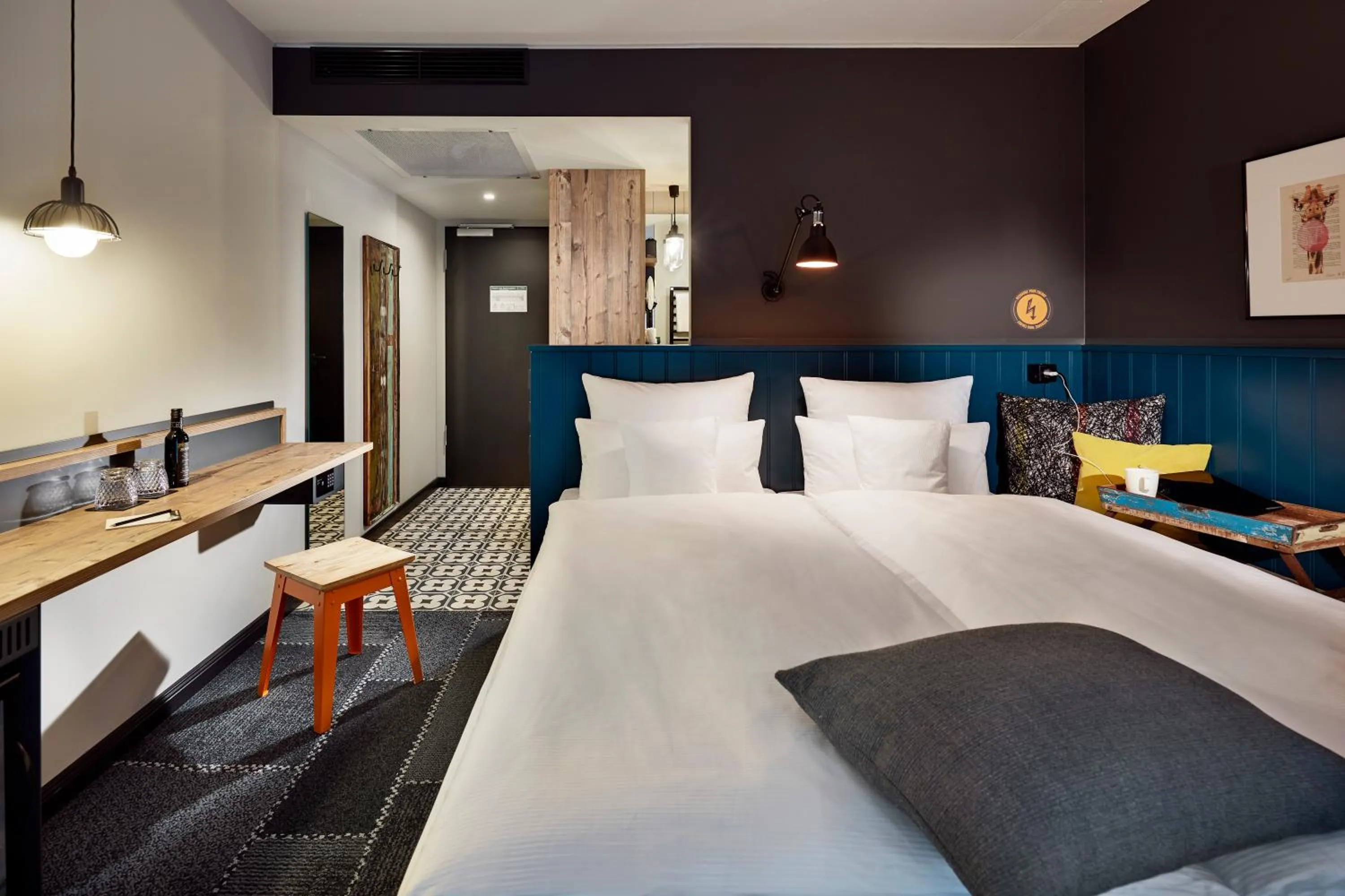 Deluxe Queen Room in Me and All Hotel Mainz, by Hyatt