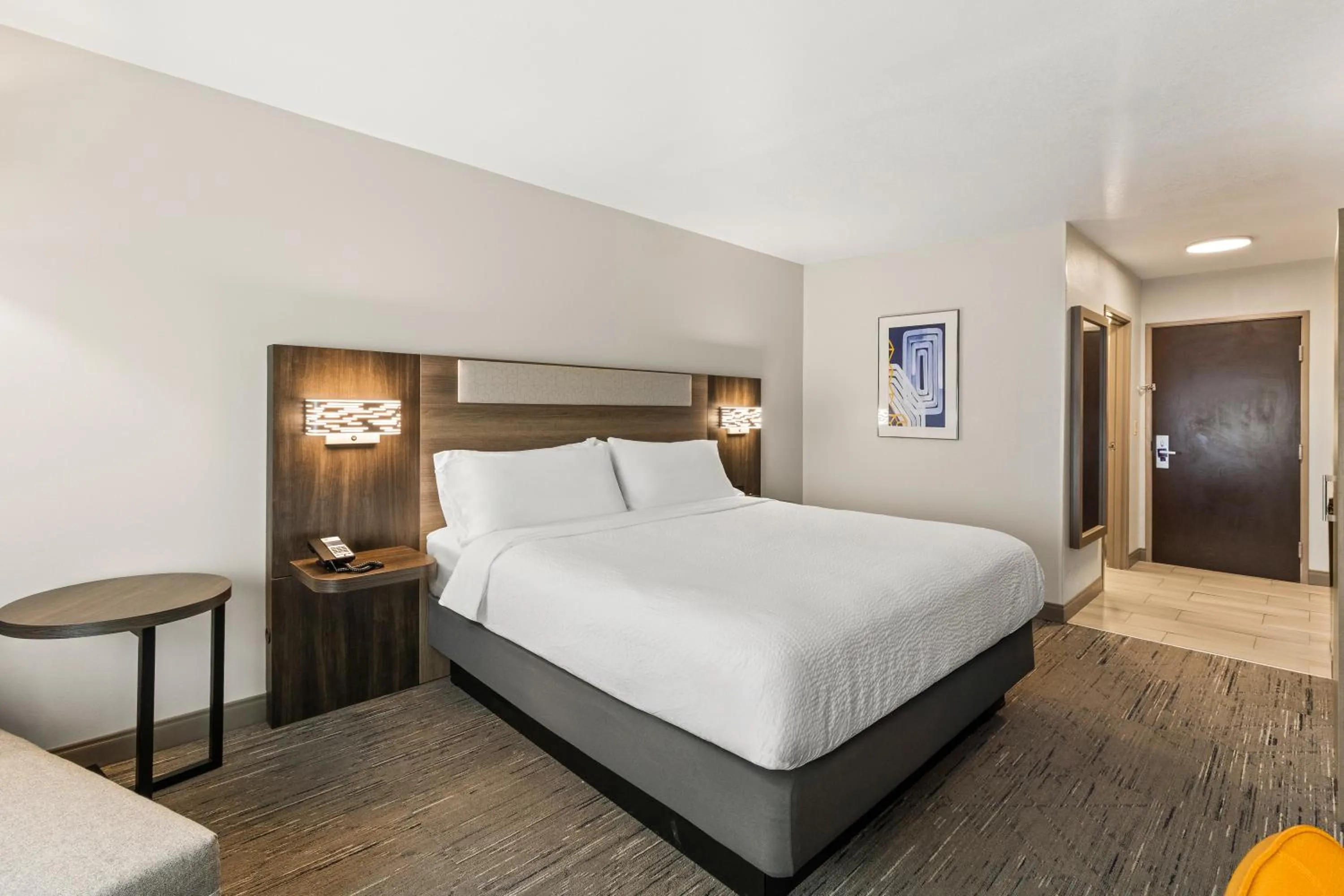 Executive King Suite in Holiday Inn Express & Suites Fairmont by IHG