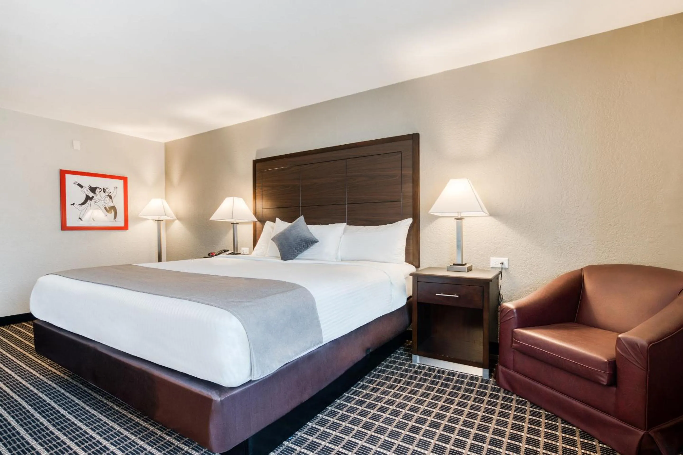 King Room - Disability Access in Alexis Hotel & Banquets Dallas Park Central Galleria