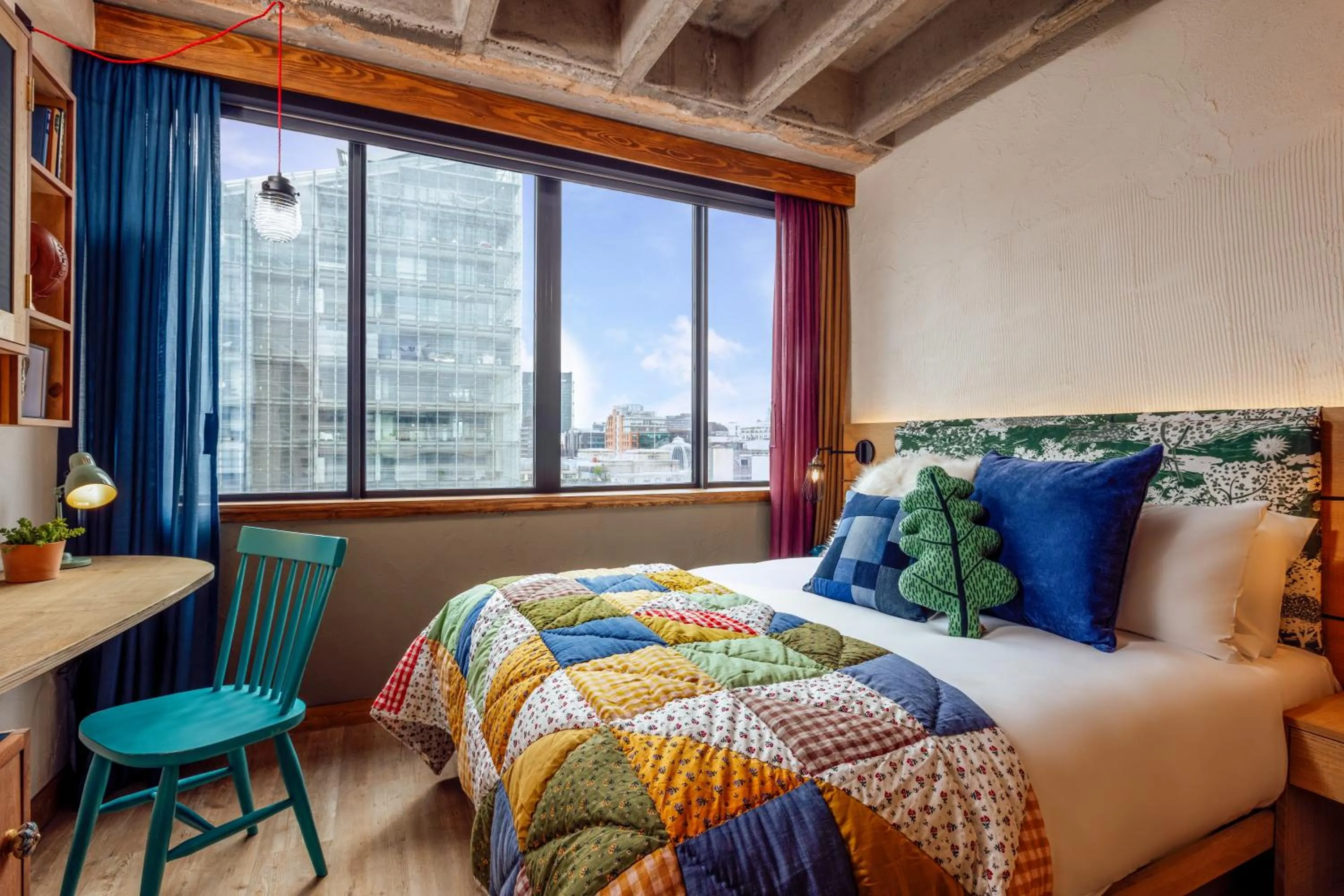 Deluxe King Room in Treehouse Hotel Manchester