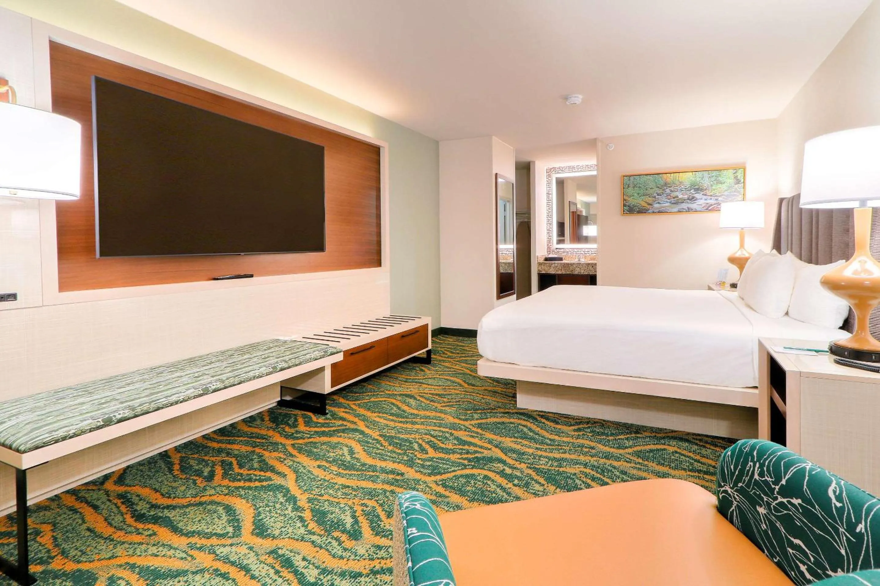 King Room - Non-Smoking in Quality Inn Near the Island Pigeon Forge