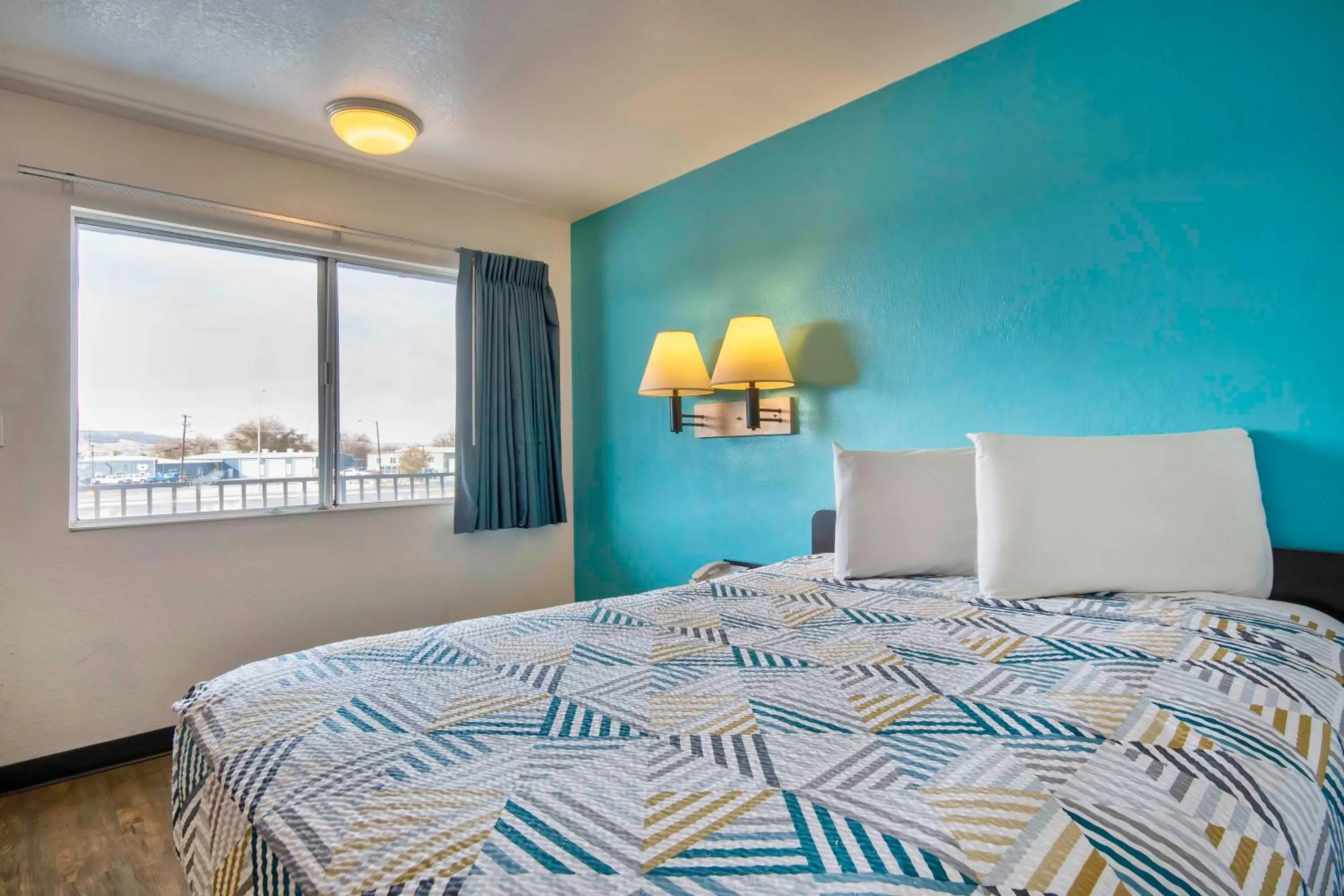 Single Room - Disability Access in Motel 6-Farmington, NM