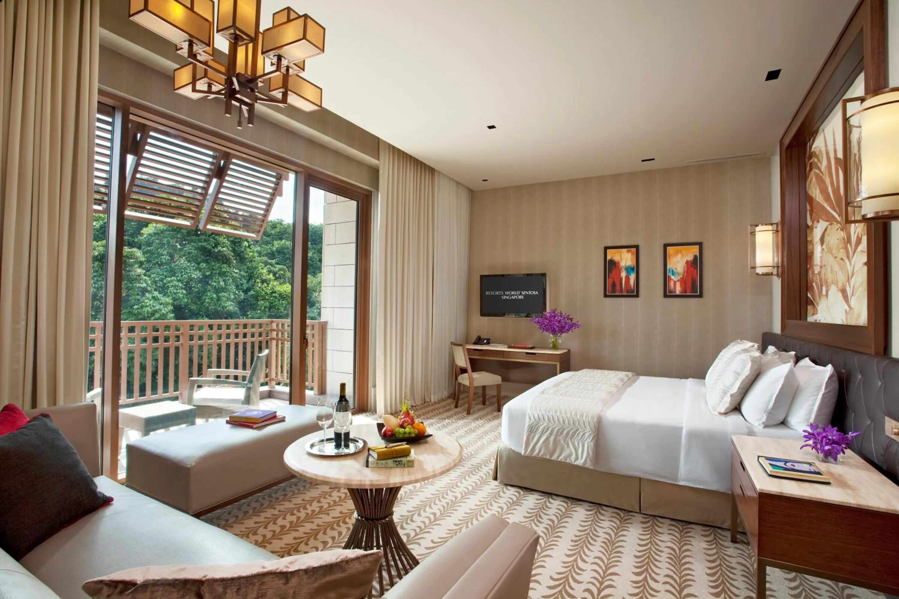 Deluxe Triple Room in Resorts World Sentosa - Equarius Hotel