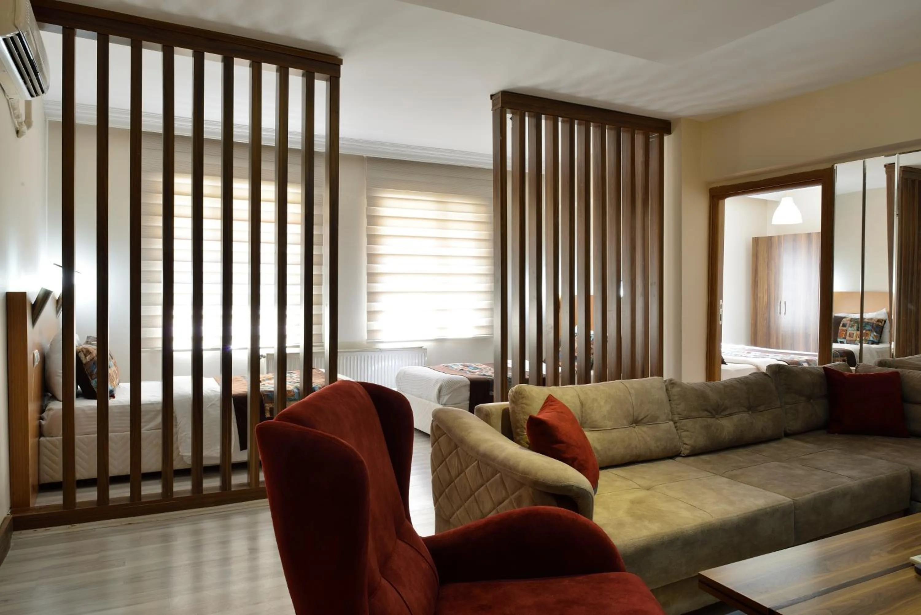 Deluxe Apartment in Formback Thermal Suit & Apart