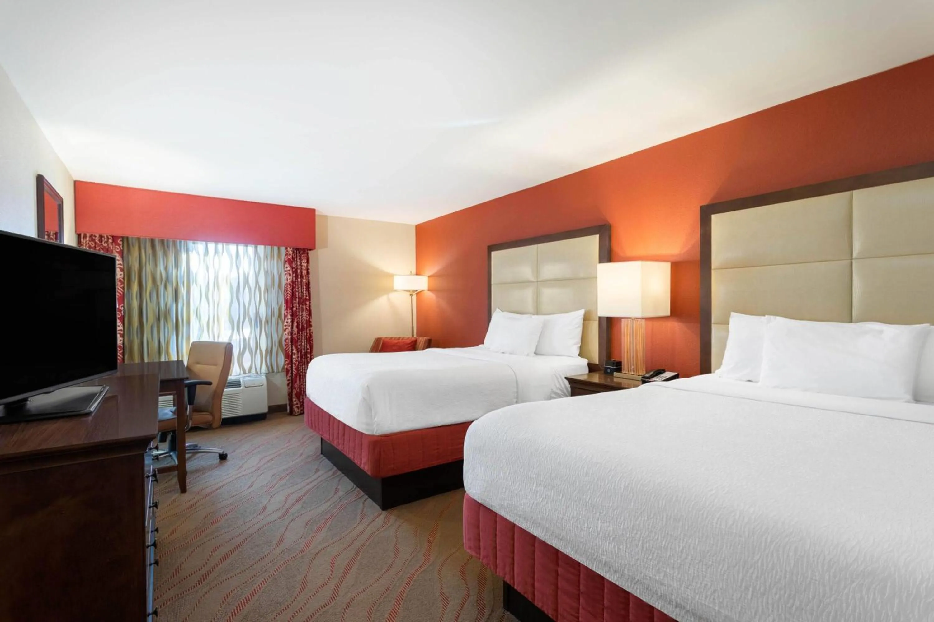 Queen Room with Two Queen Beds in La Quinta by Wyndham Pigeon Forge