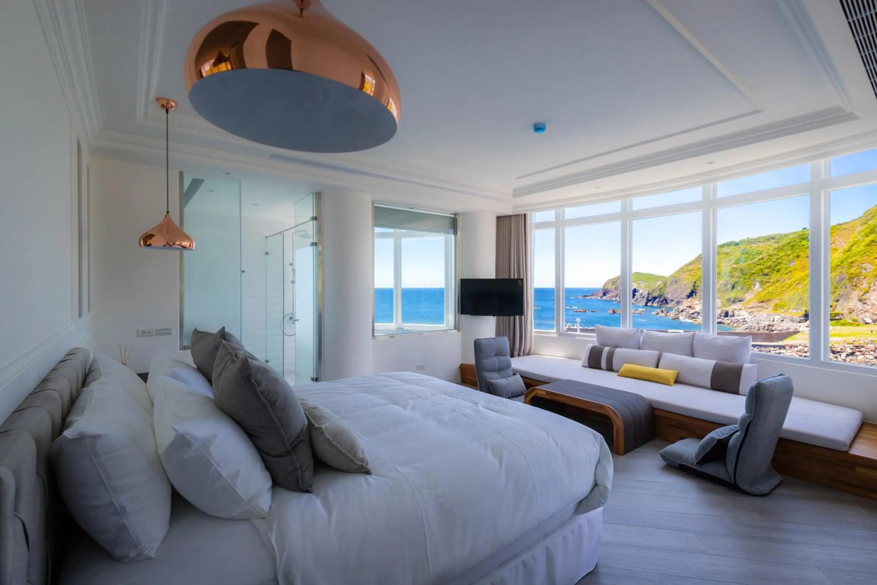 Bed in Brighthouse