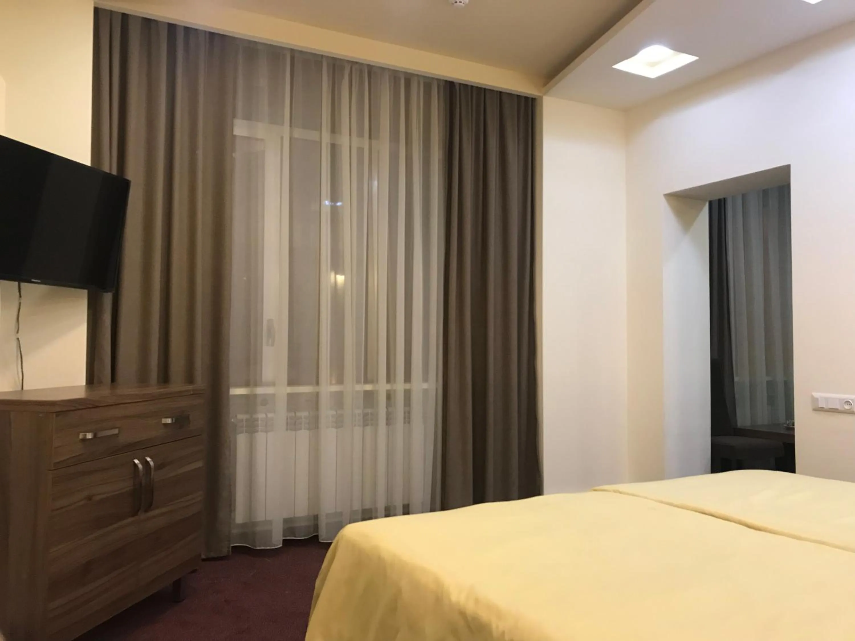Executive Triple Room in Hobby Hotel