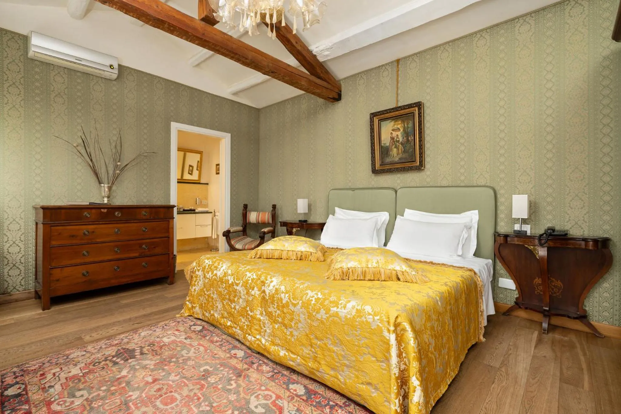 Superior Double or Twin Room in Relais Alberti