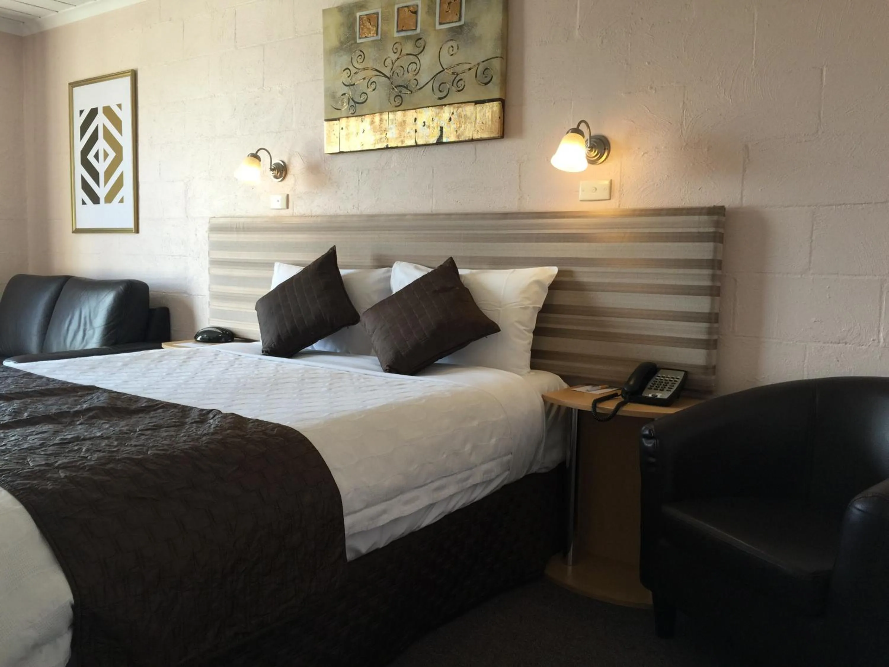 Superior Twin Room in Balmoral On York
