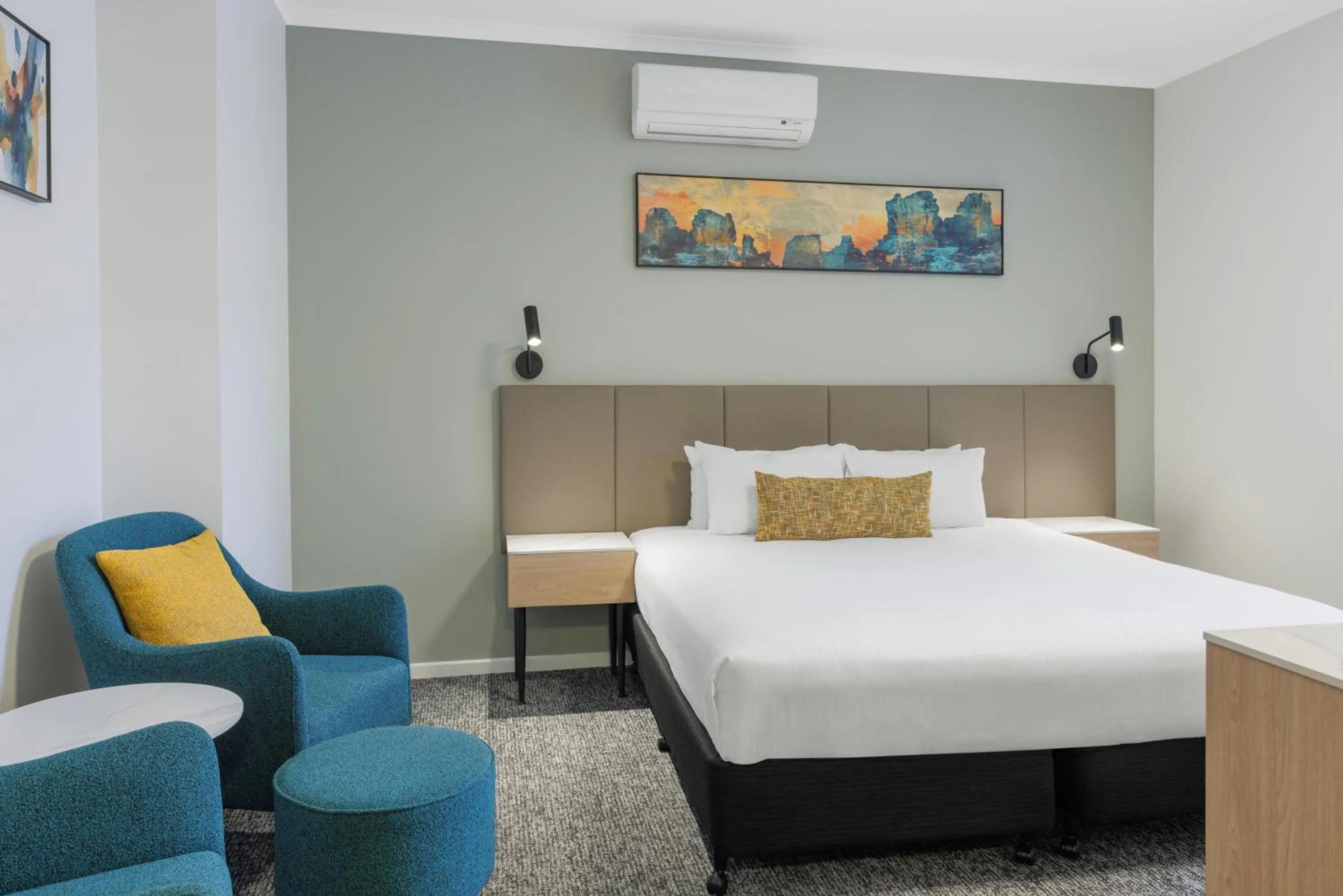 Executive King Room in The Chancellor on Currie