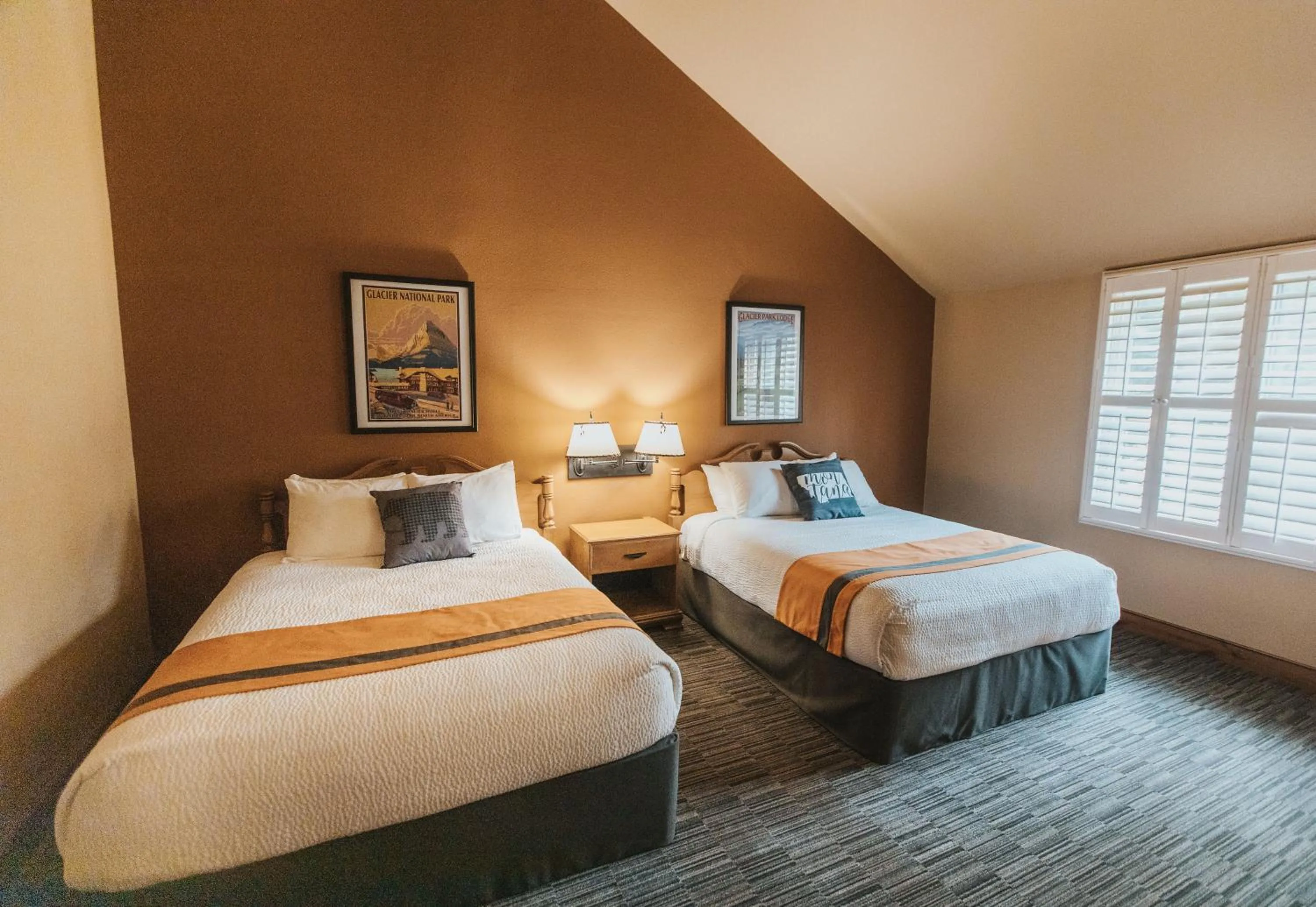 Queen Room in Grouse Mountain Lodge