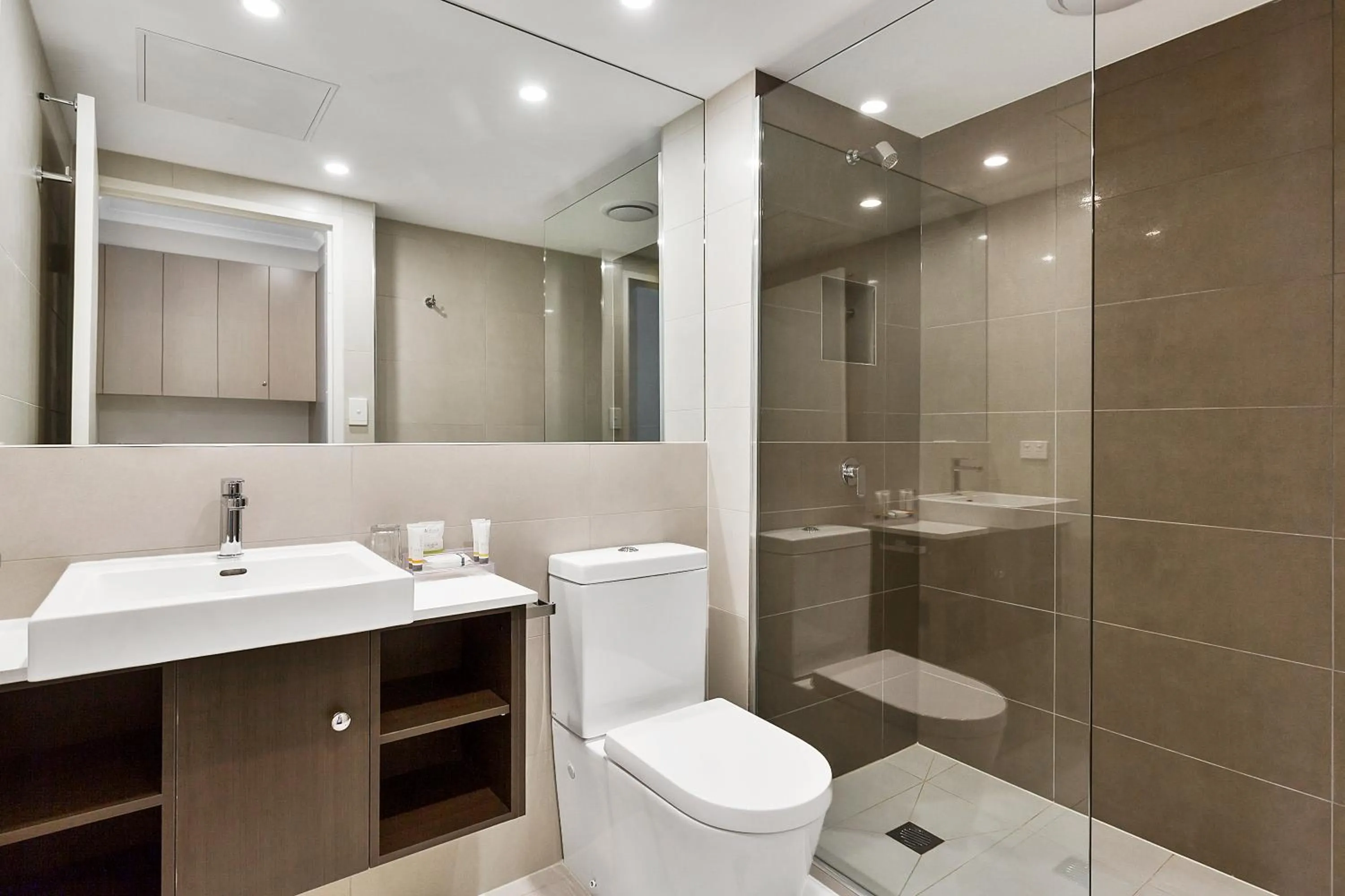 Deluxe Twin Room in Quality Hotel Manor