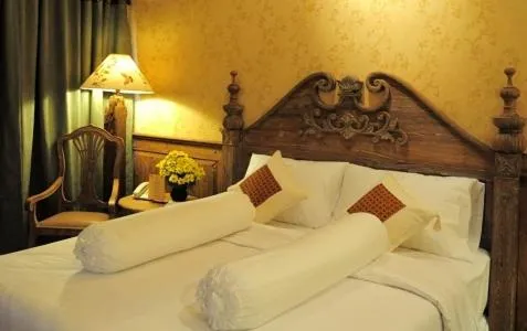 Heritage Deluxe Double or Twin Room in Omah Sinten Heritage Hotel & Resto