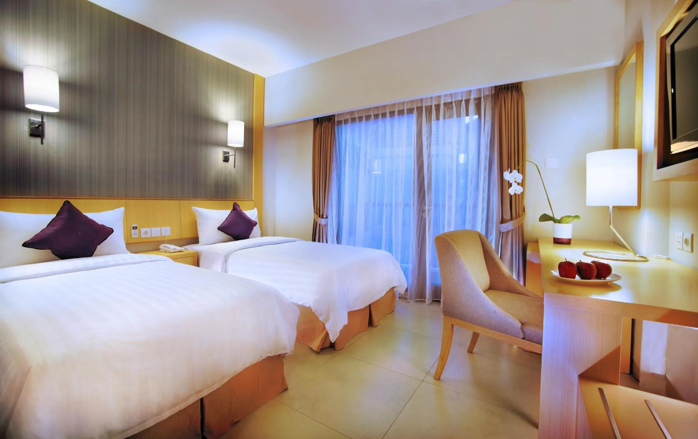 Deluxe Double Room with Pool Access in Quest Hotel Kuta by ASTON