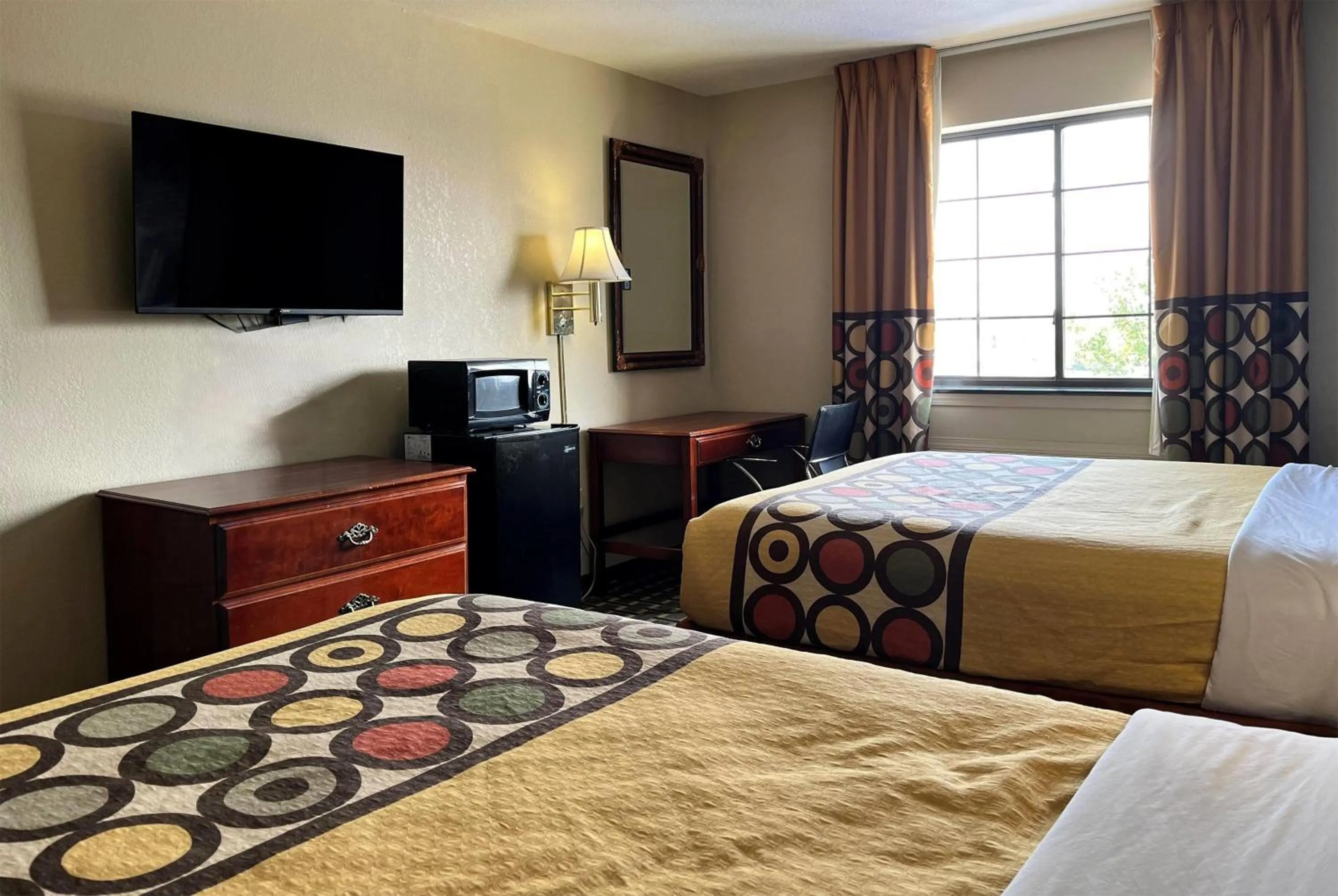 Queen Room with Two Queen Beds - Non-Smoking in Super 8 by Wyndham Madison IN