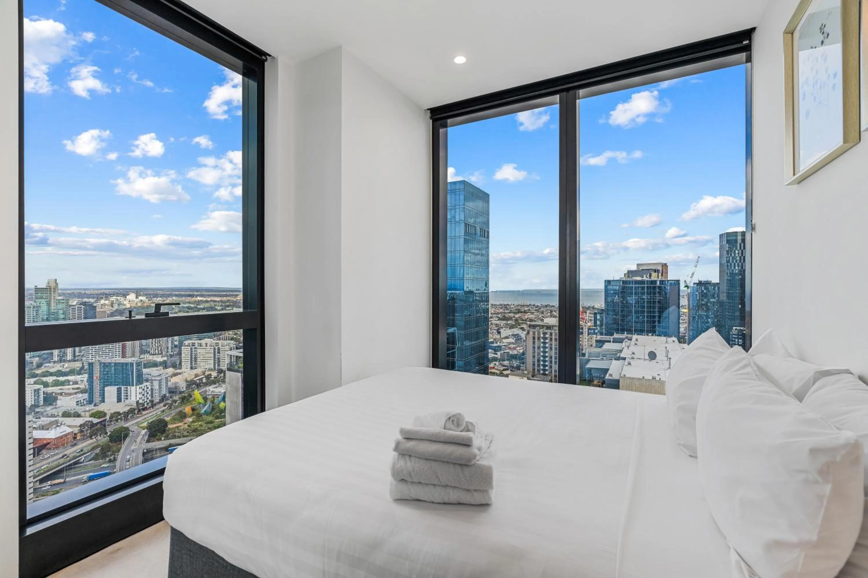 Two-Bedroom One Bathroom Sky High Apartment in CLLIX Australia 108 Apartments
