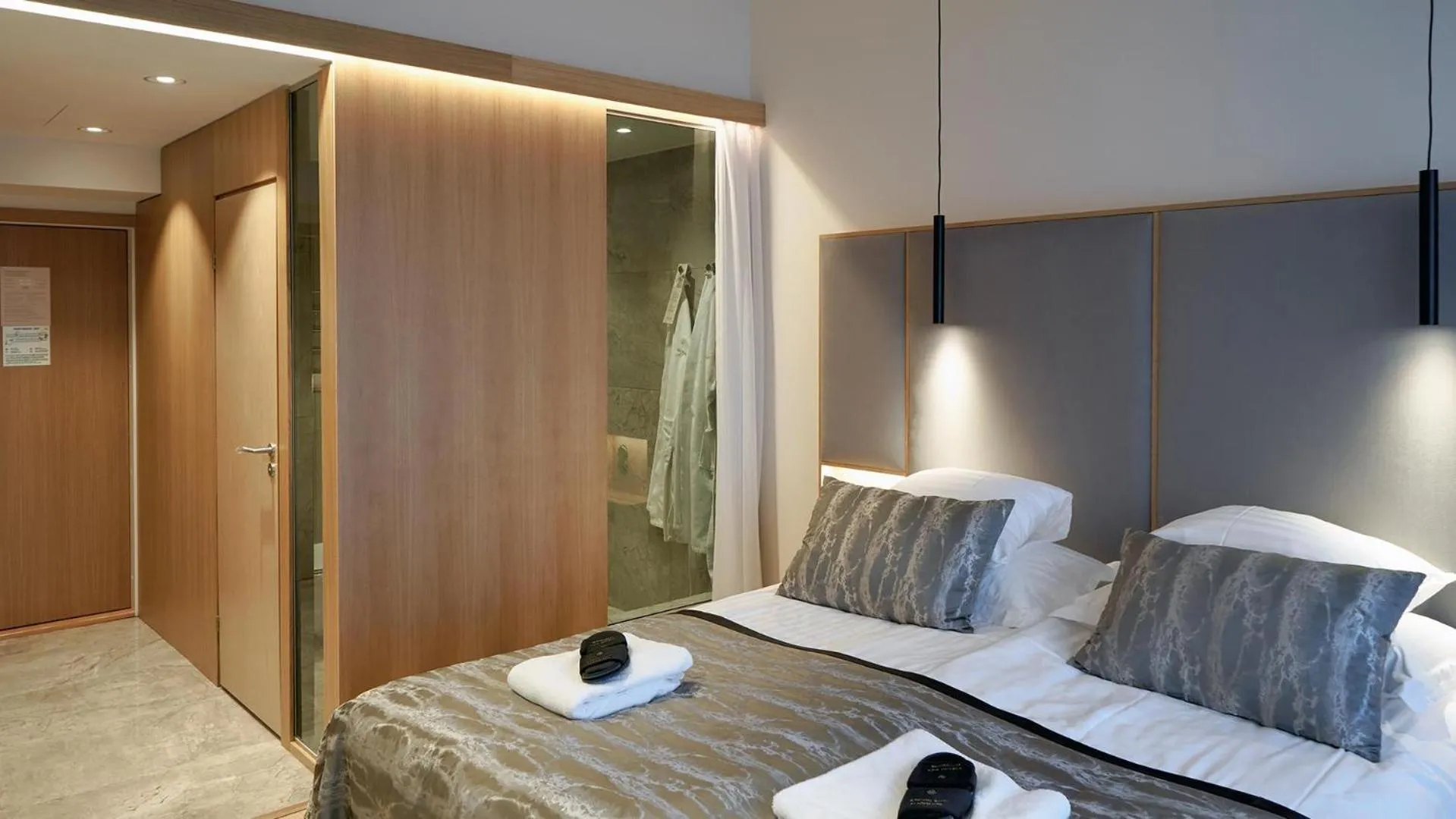 Queen Room with Balcony in Naantali Spa Hotel