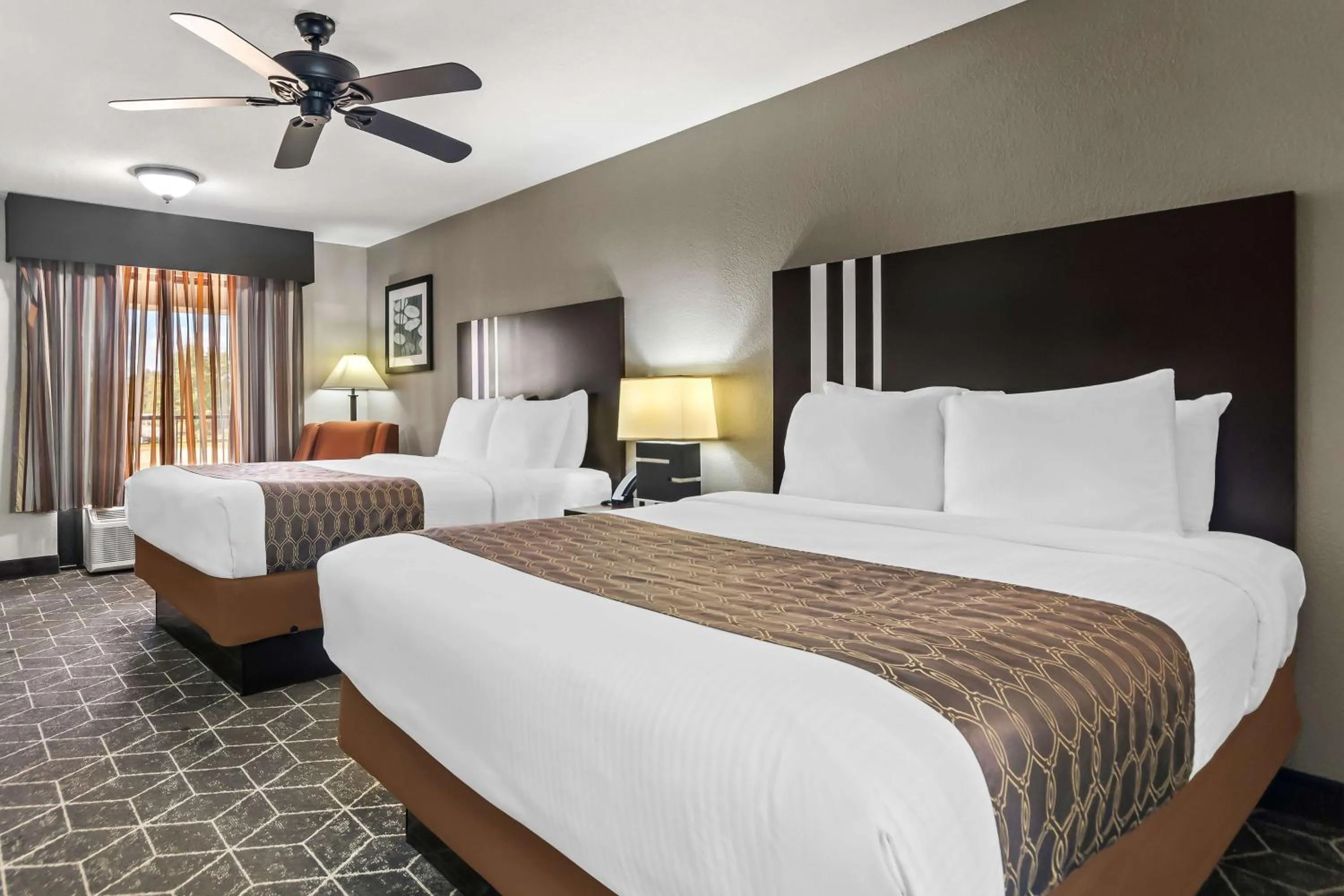 Queen Room with Two Queen Beds in Best Western Inn