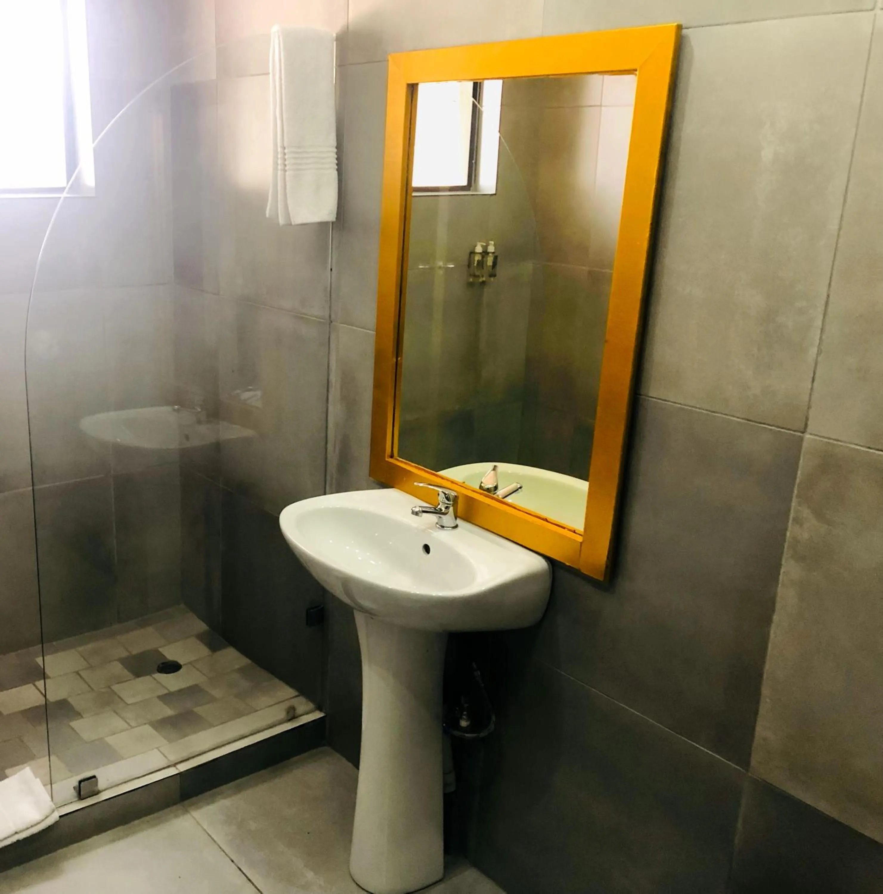 Family Room - Ground Floor in Elephant Springs