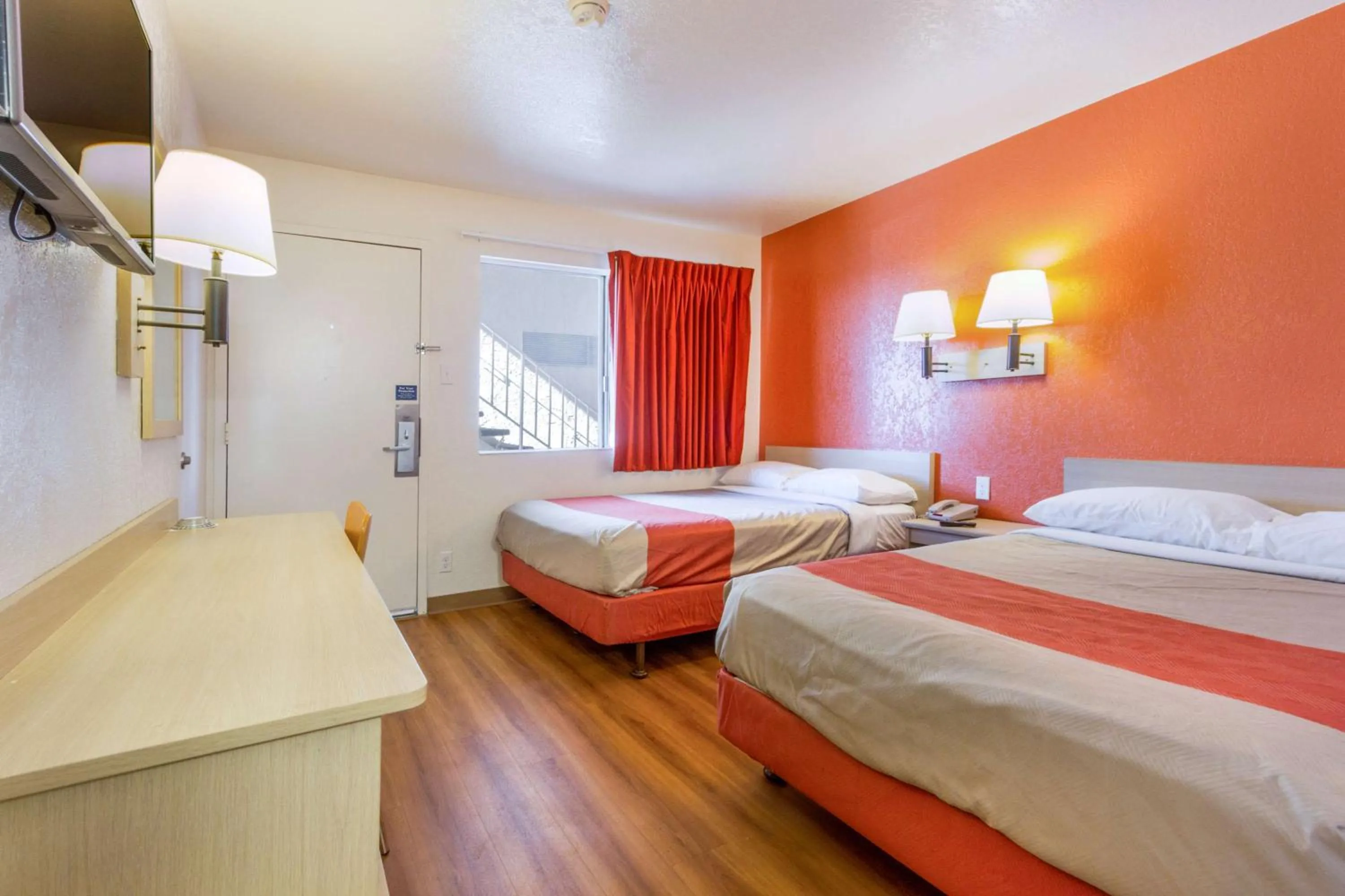 Quadruple Room - single occupancy in Motel 6-Phoenix, AZ - North Bell Road