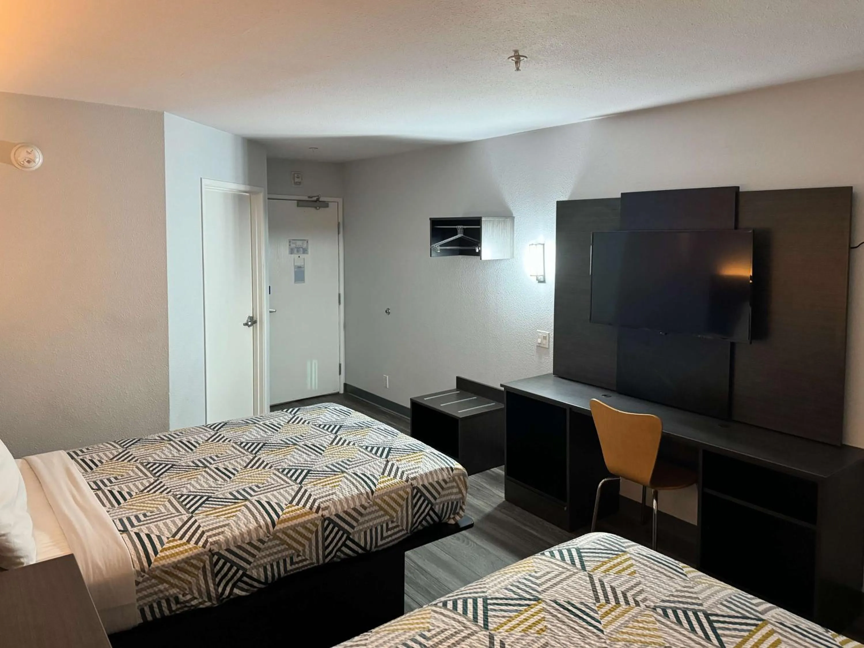 Quadruple Room in Motel 6-Brownsville, TX