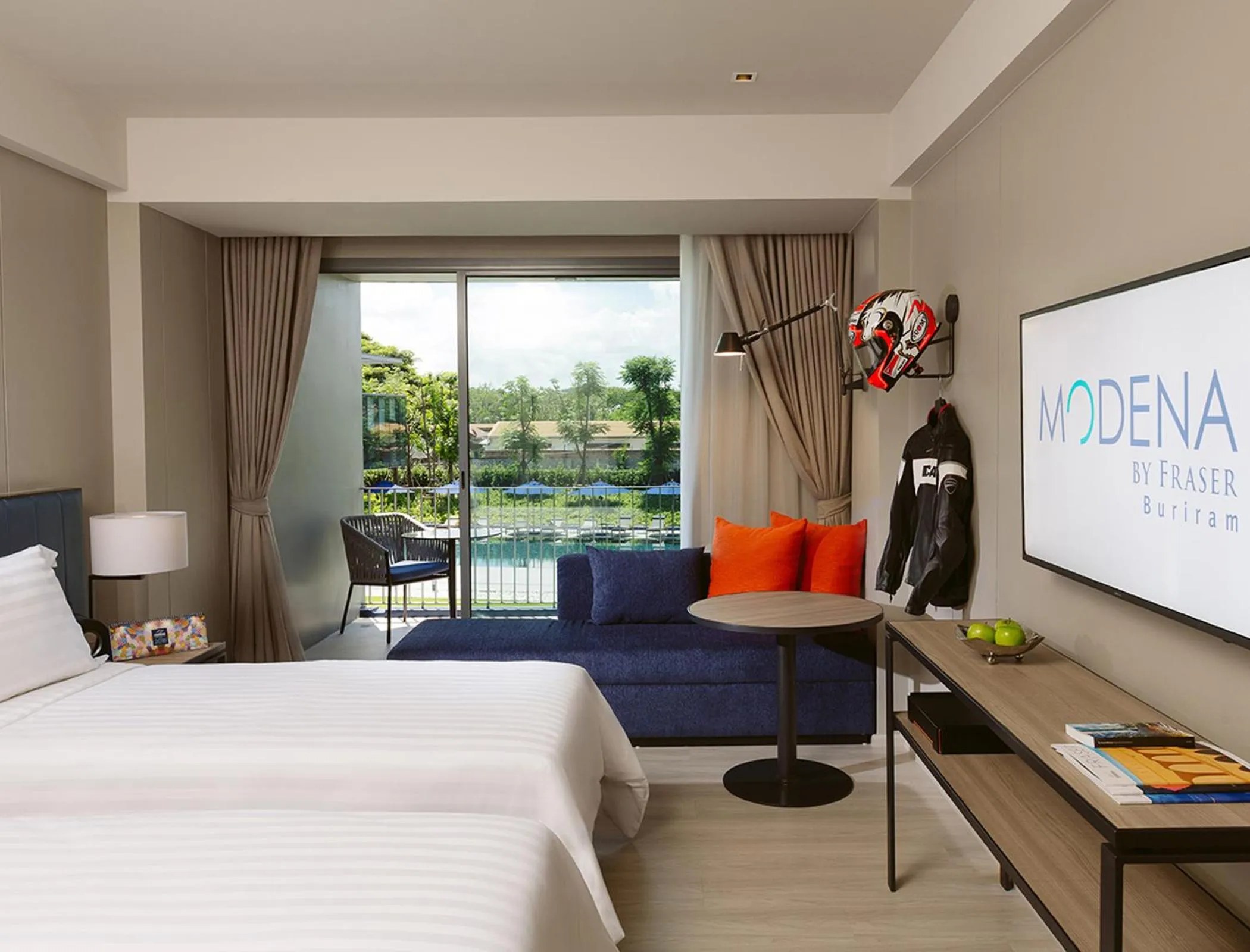 Deluxe Double or Twin Room with Terrace in Modena by Fraser Buriram