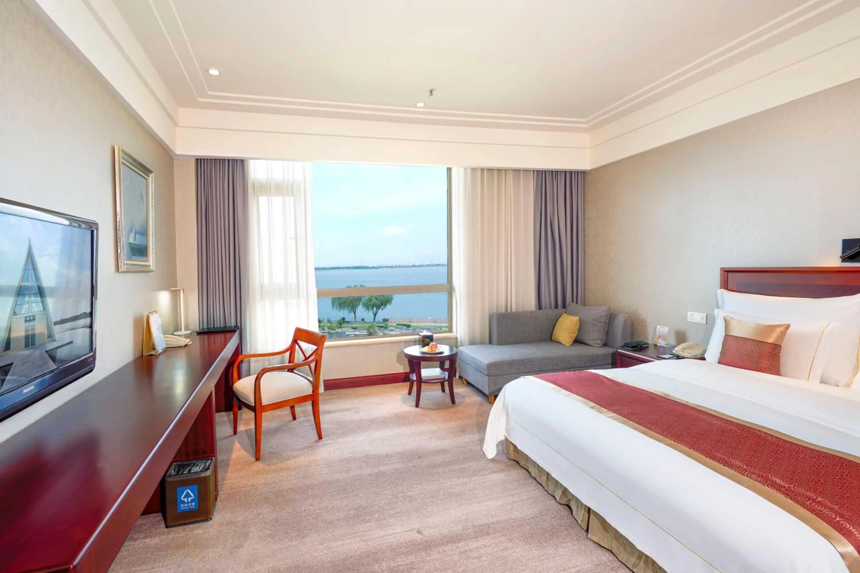 Double Room with Lake View in Suzhou Tongli Lake View Hotel