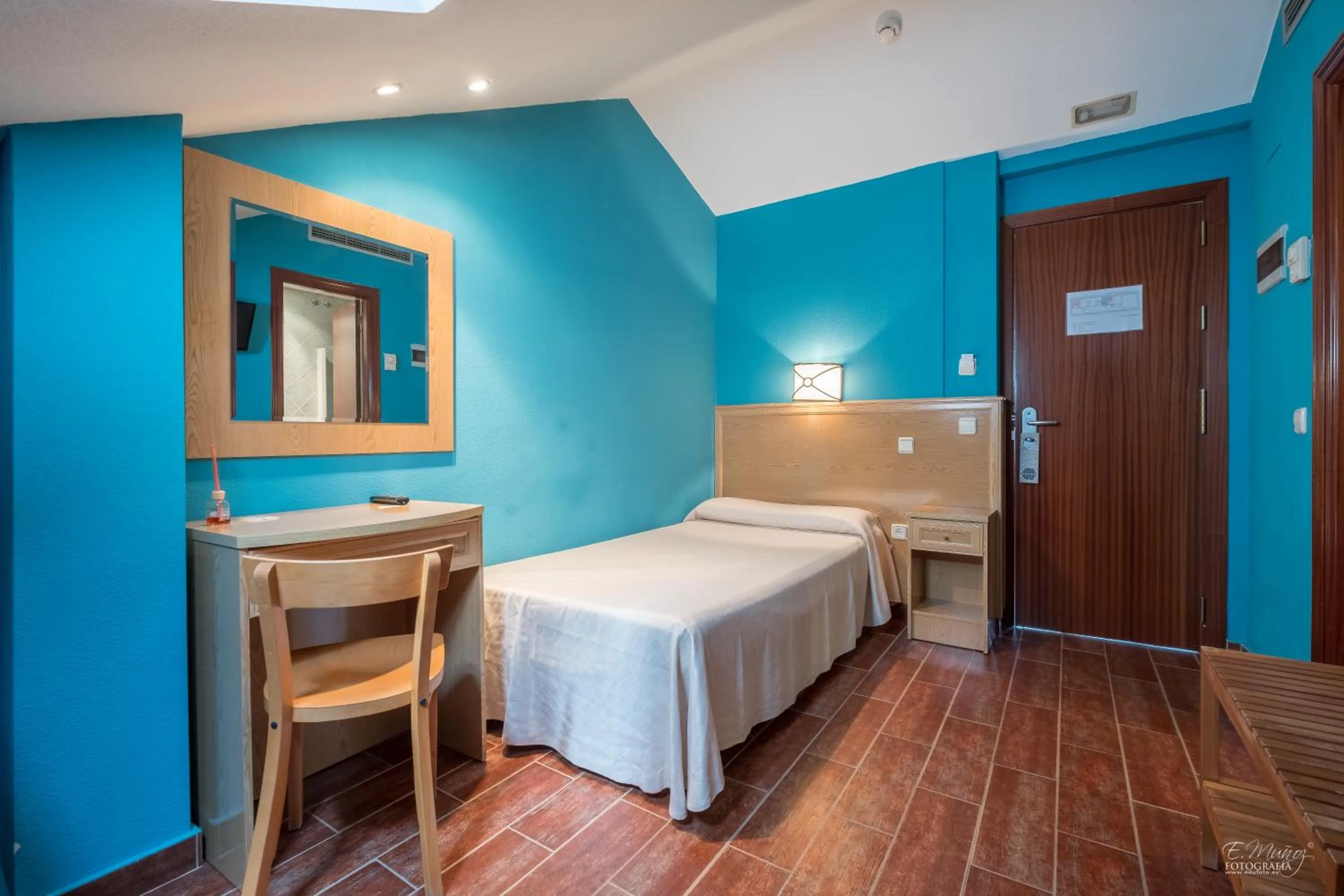 Standard Single Room in Hotel Vivar