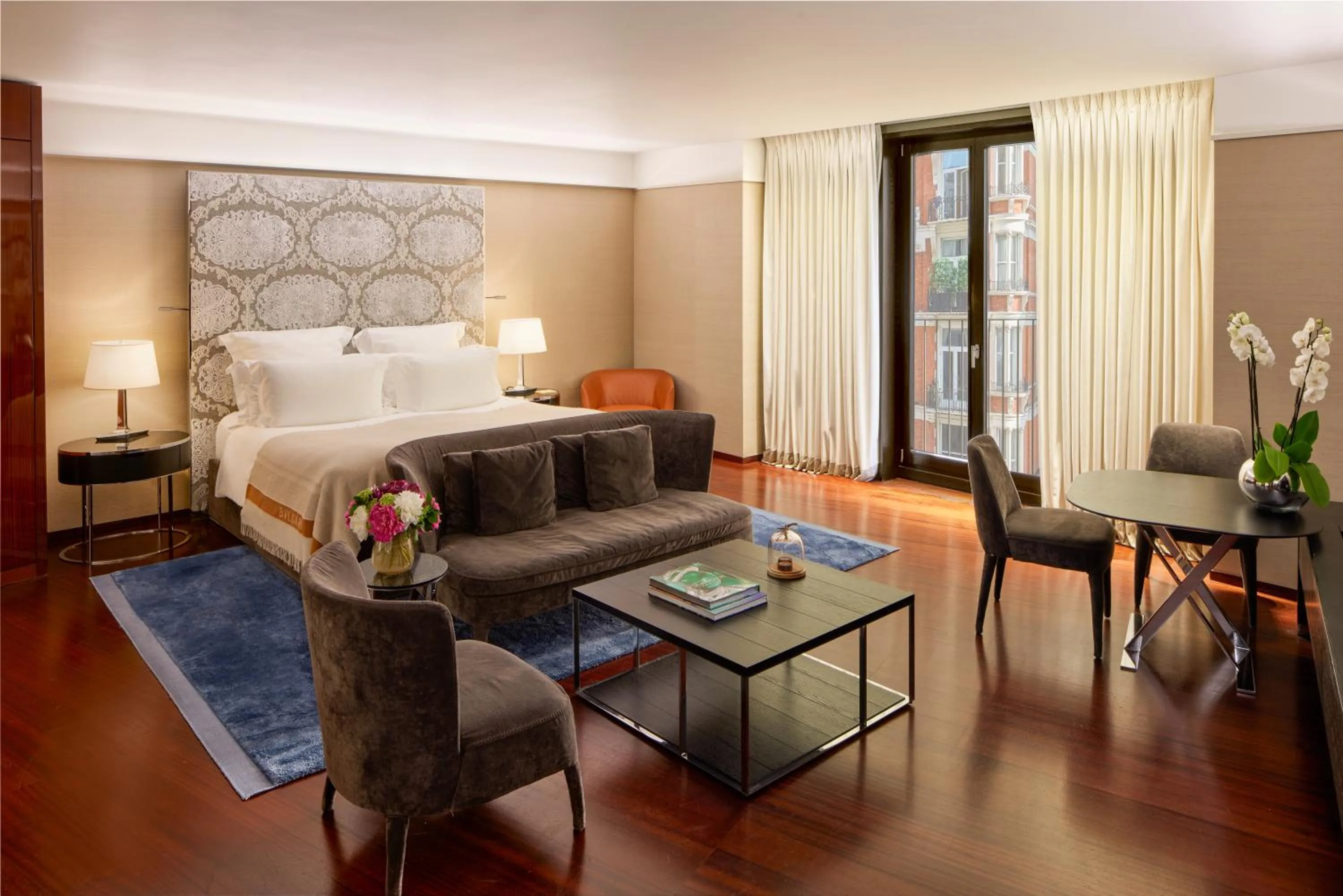 Junior Suite, 1 King in Bvlgari Hotel London
