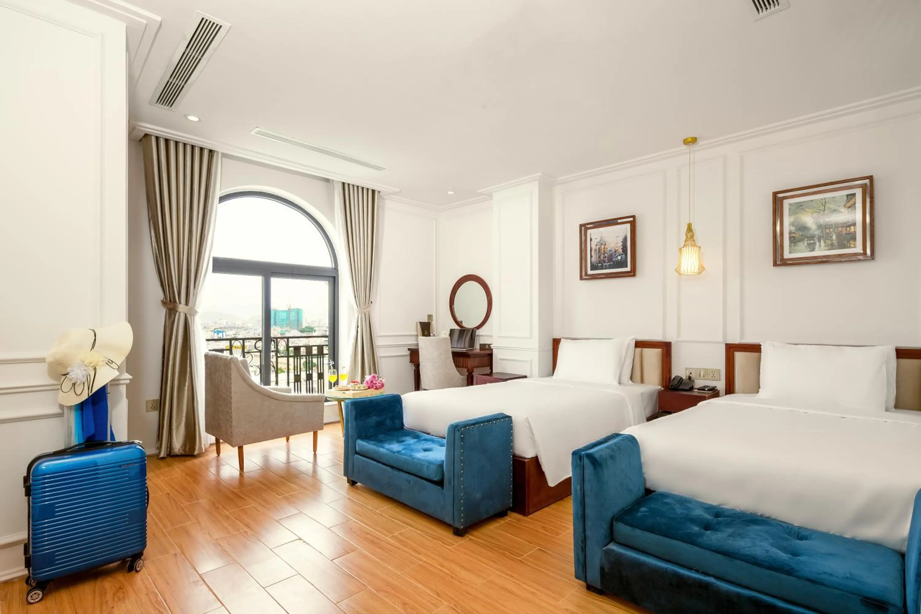 Deluxe Twin Room with Bathtub  - single occupancy in Menora Grand Da Nang