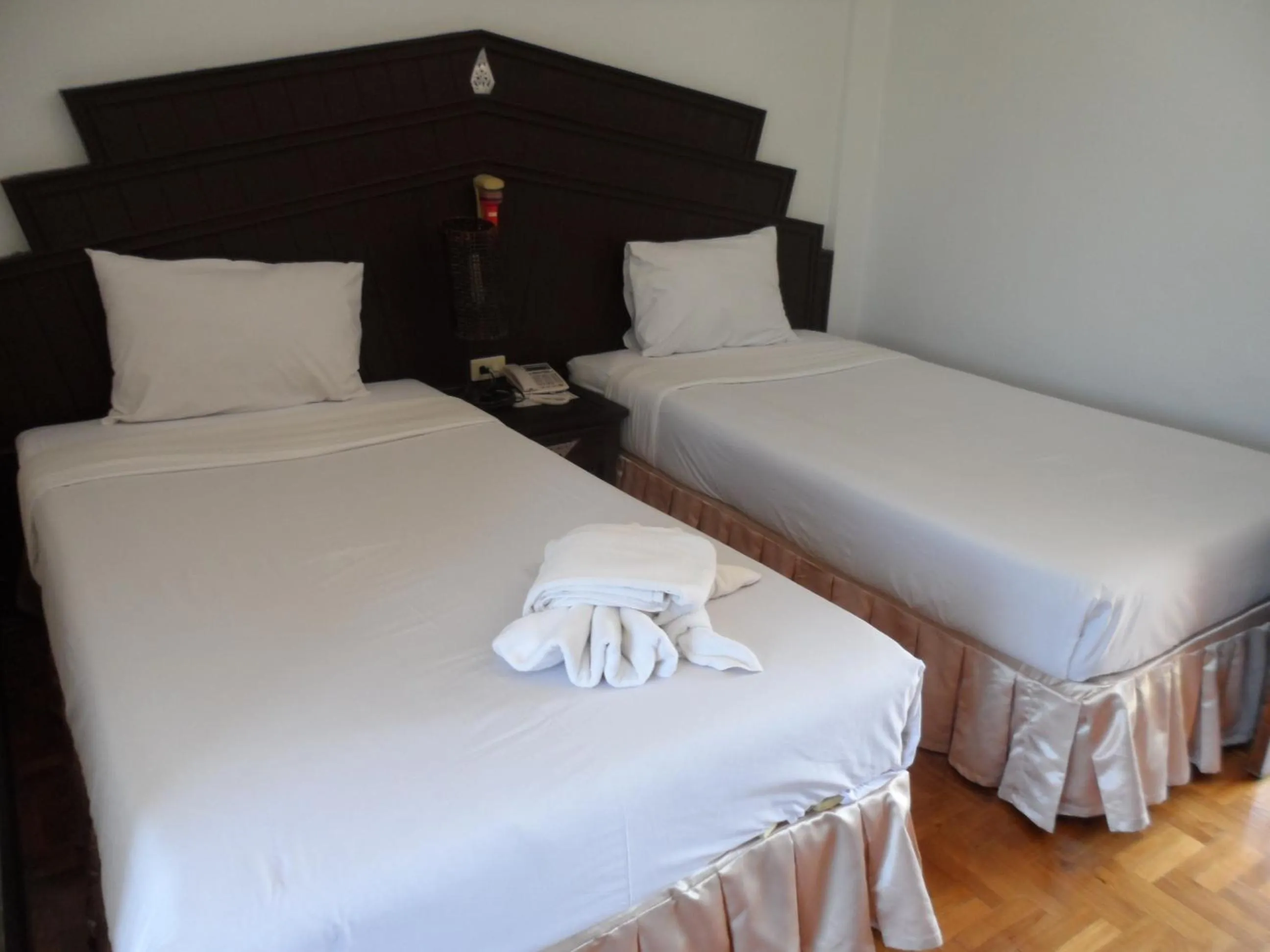 Standard Twin Room - single occupancy in Baiyoke Chalet Hotel