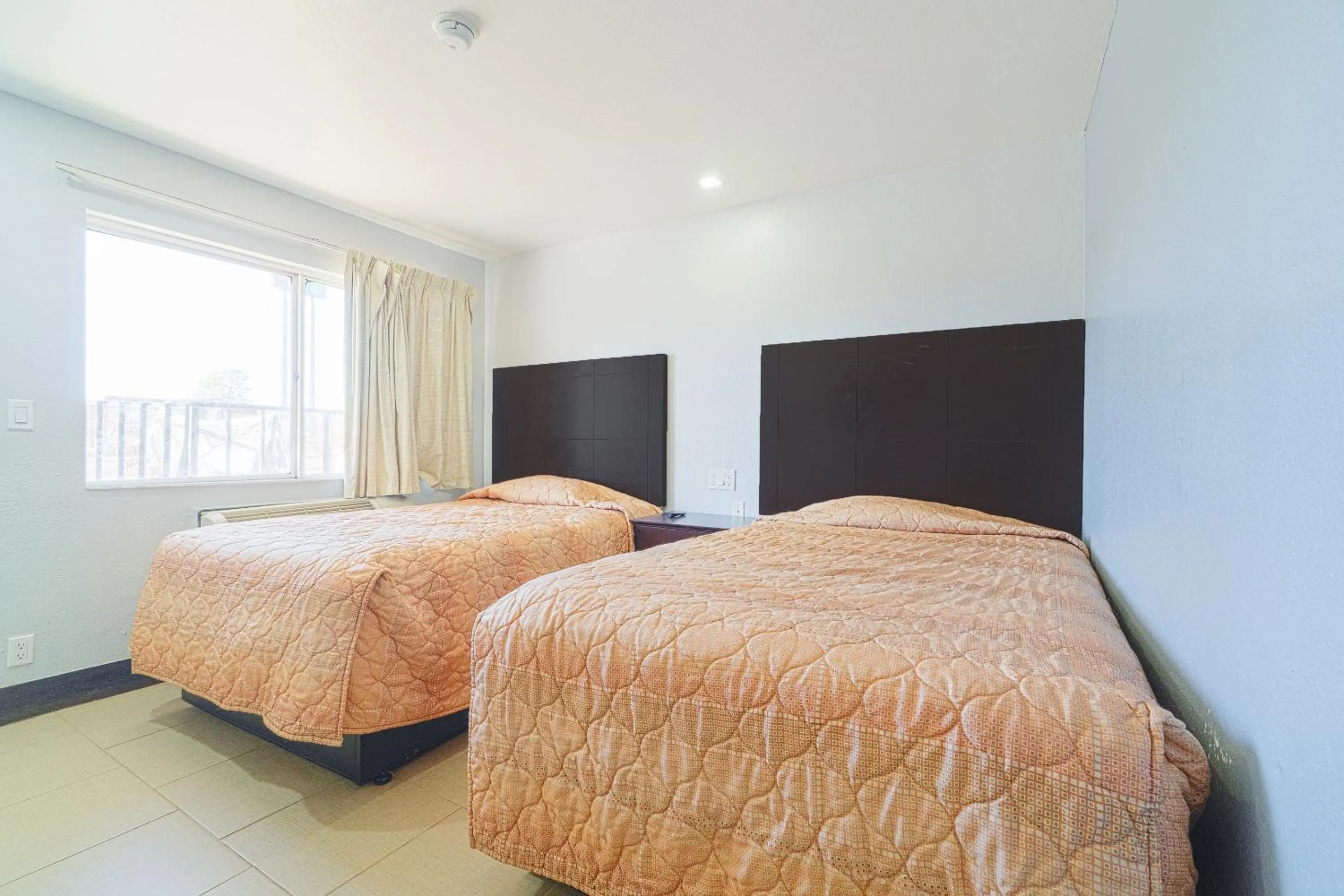 Comfort Quadruple Room in Xpress Inn & Extended Stays