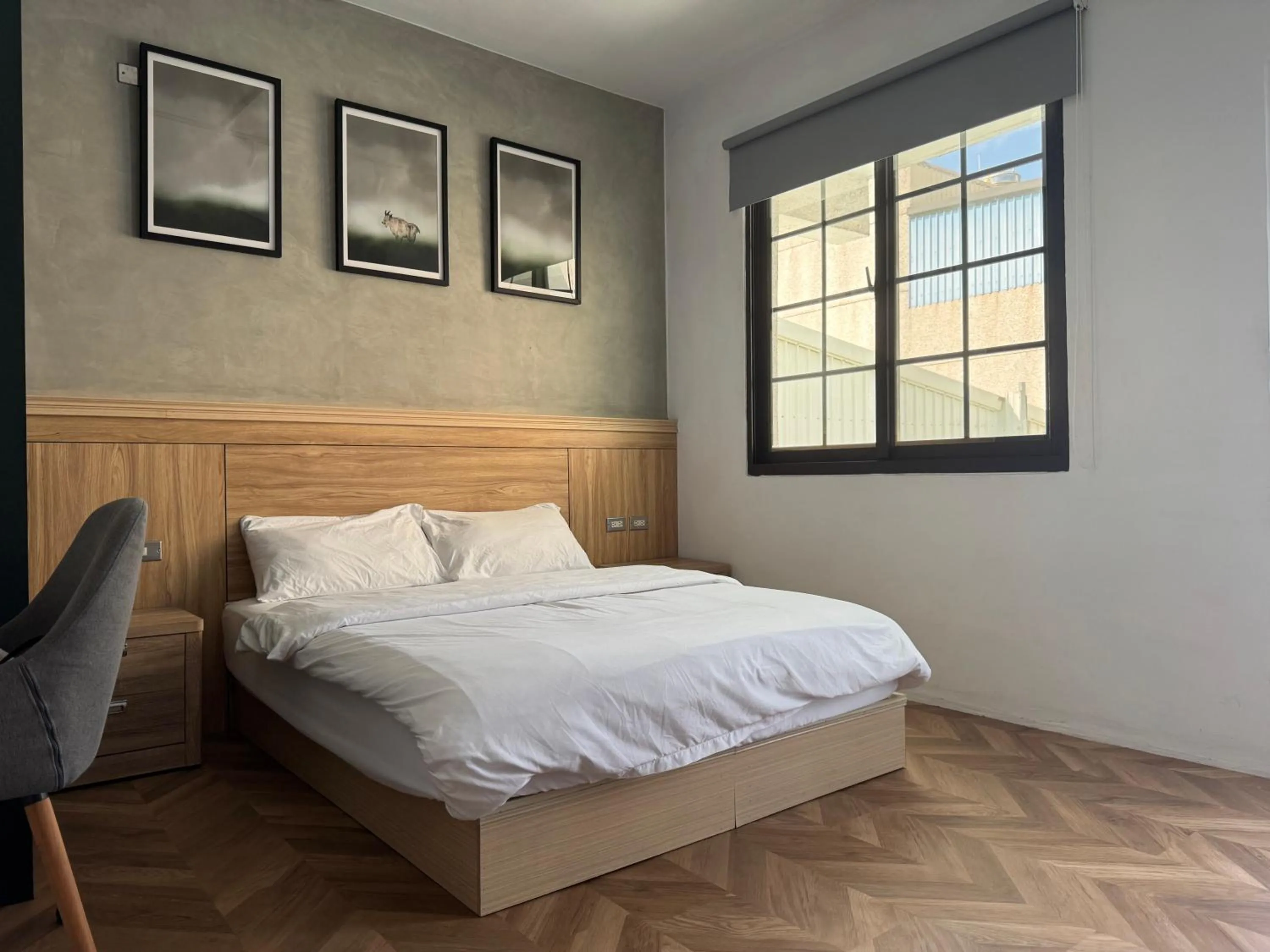 Suite with Balcony in Goat 山羊青旅民宿