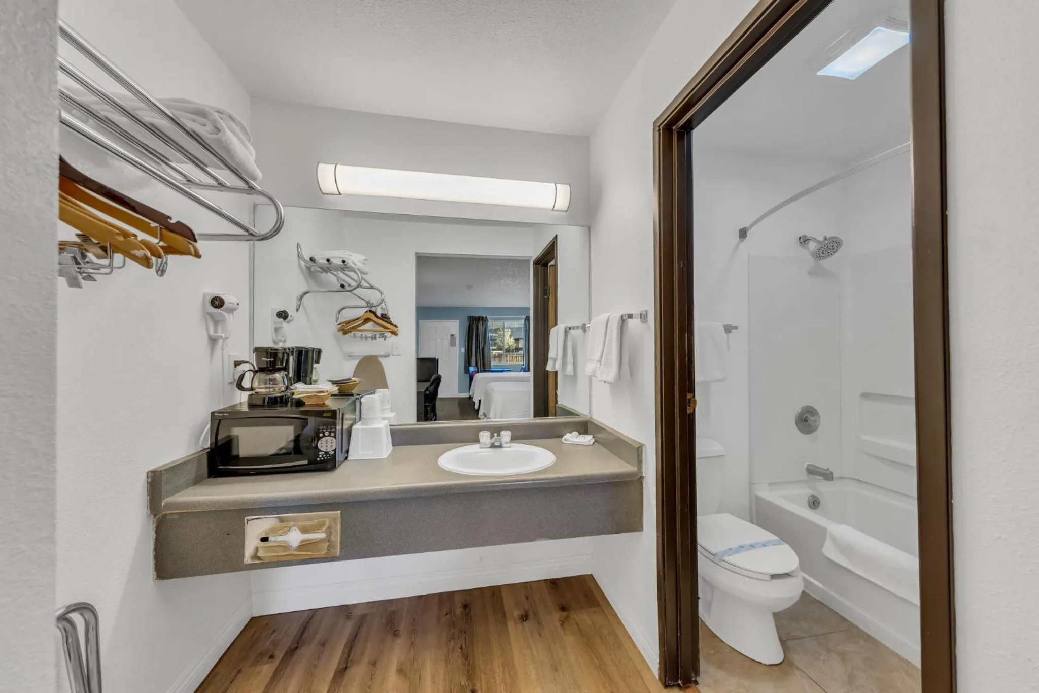 King Studio Suite - Non-Smoking in Days Inn by Wyndham Carson City